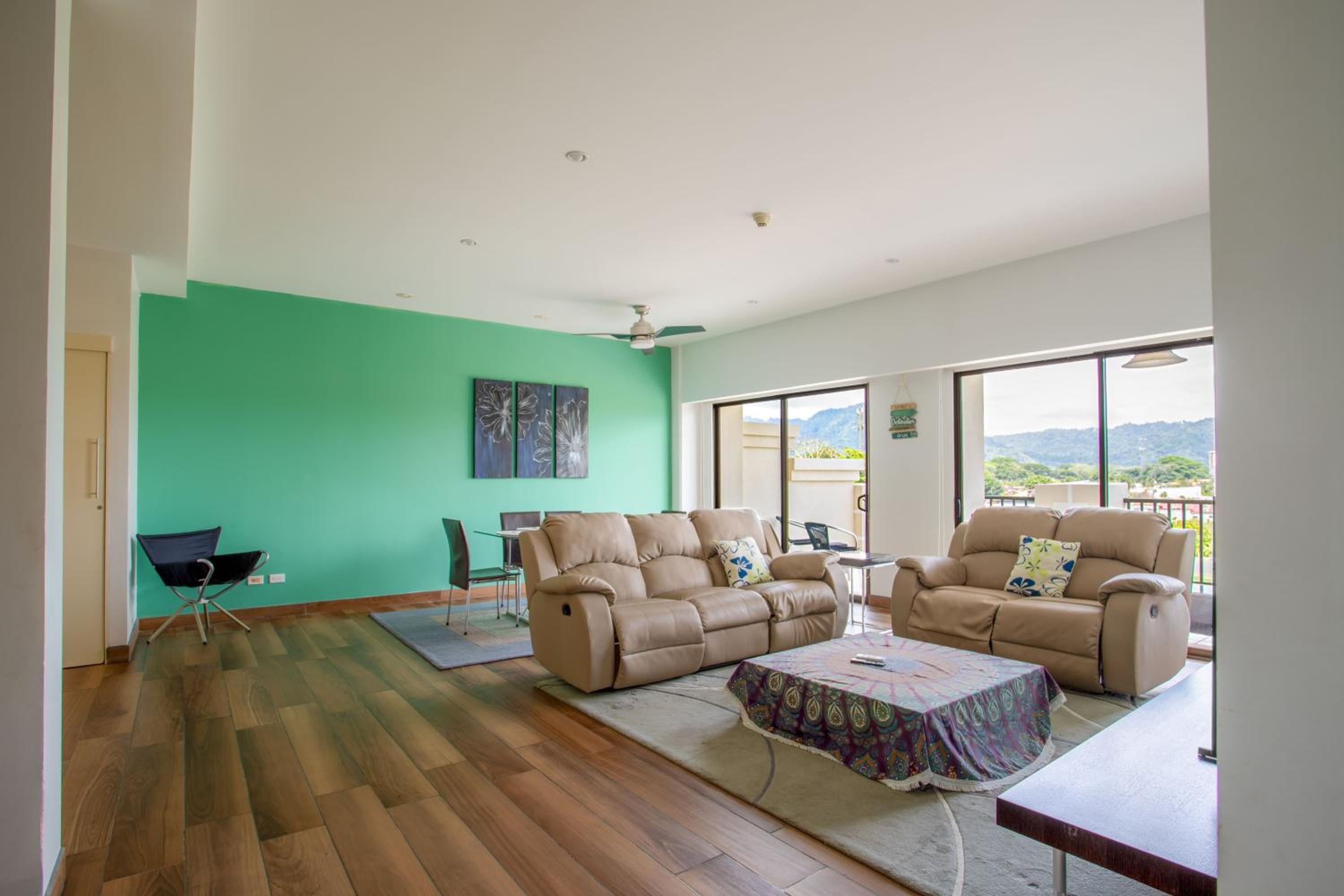Jaco Bay 4303