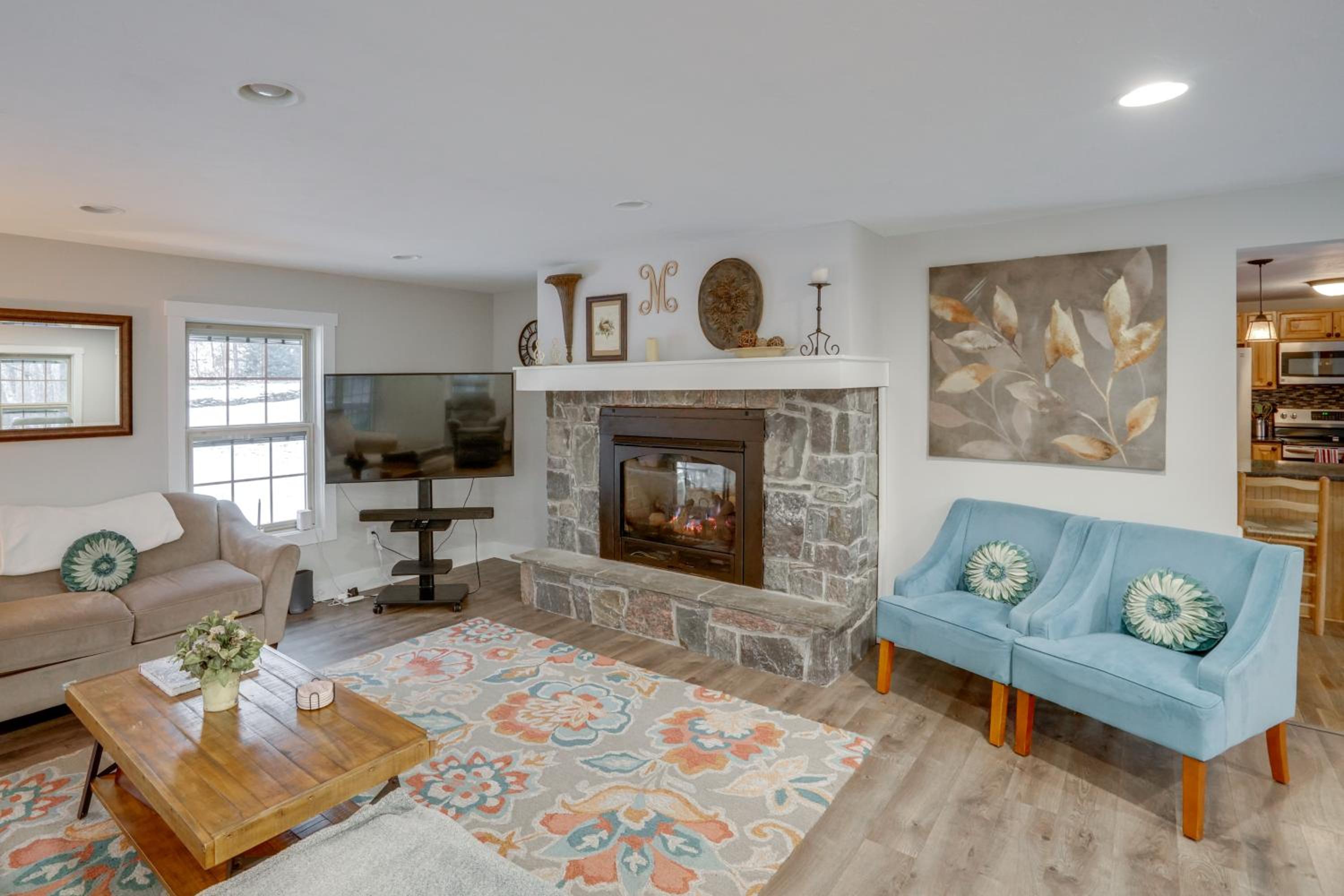 5 Mi to Mt Snow Secluded Family Home with Game Area