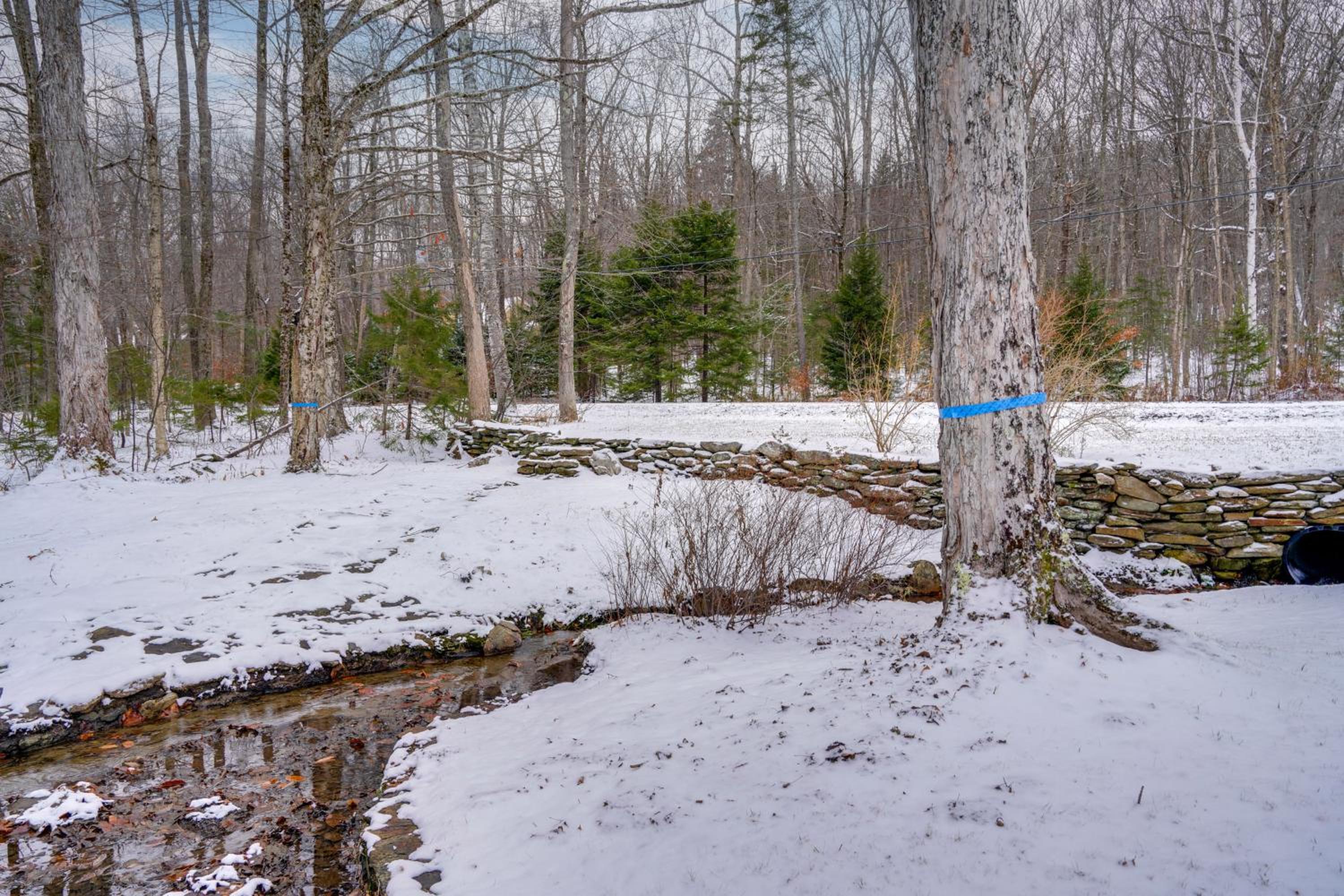 5 Mi to Mt Snow Secluded Family Home with Game Area