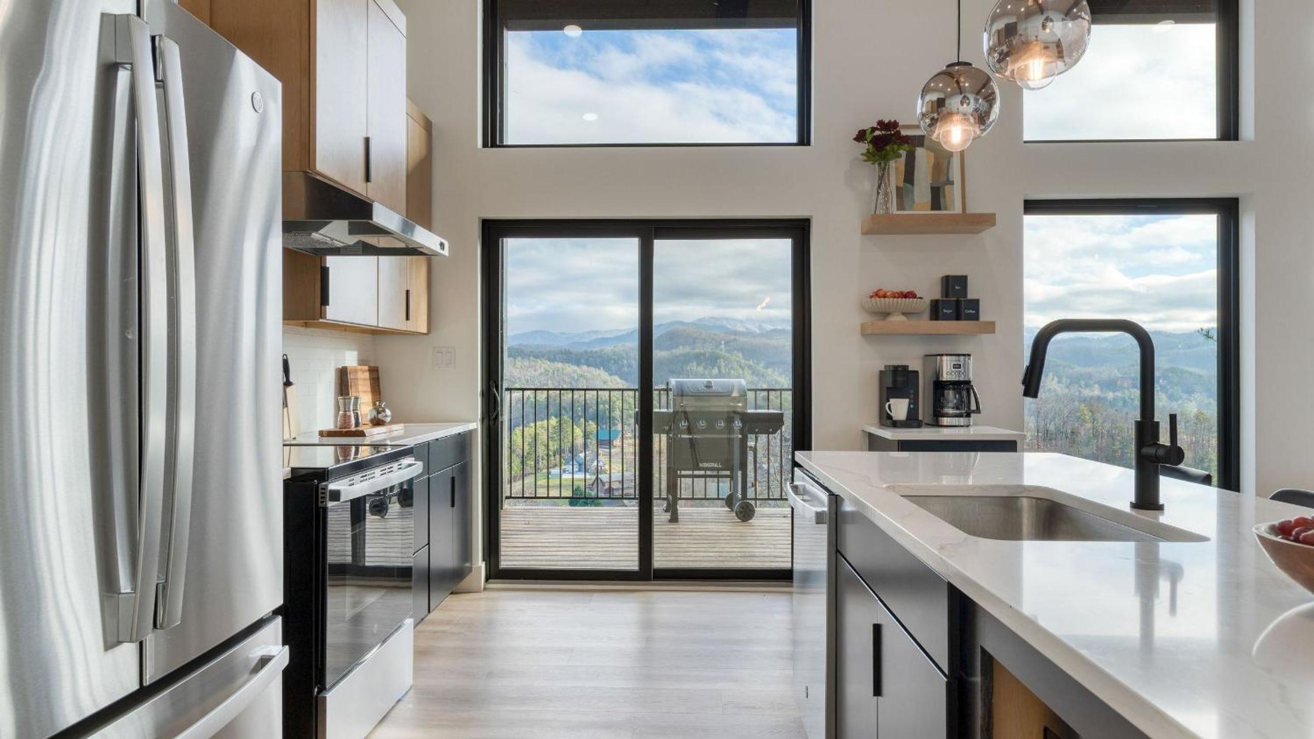 Modern Smoky Mountain Stay With Two Decks Plunge Pool Game Room Overlook Lodge by AvantStay