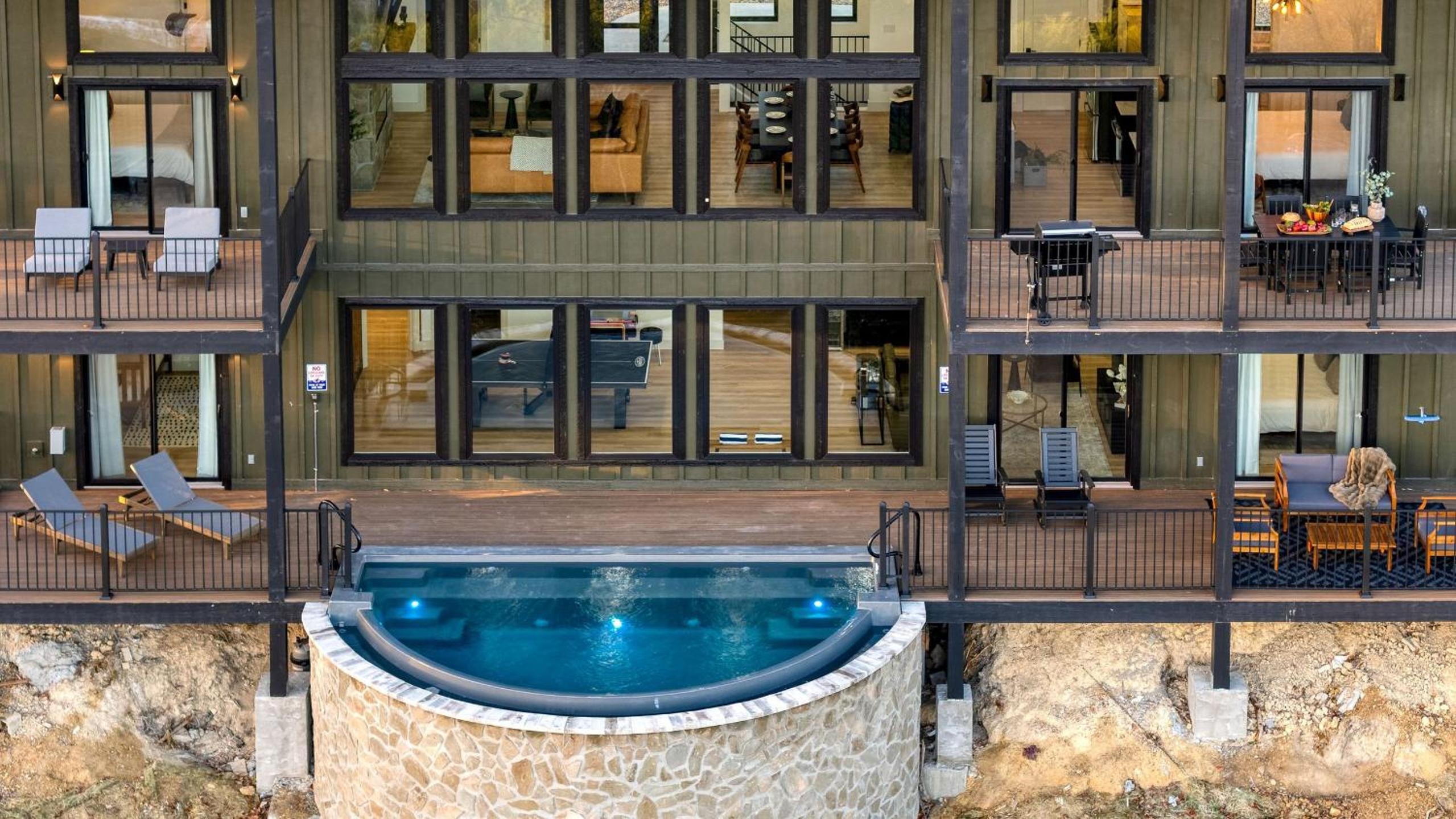 Modern Smoky Mountain Stay With Two Decks Plunge Pool Game Room Overlook Lodge by AvantStay