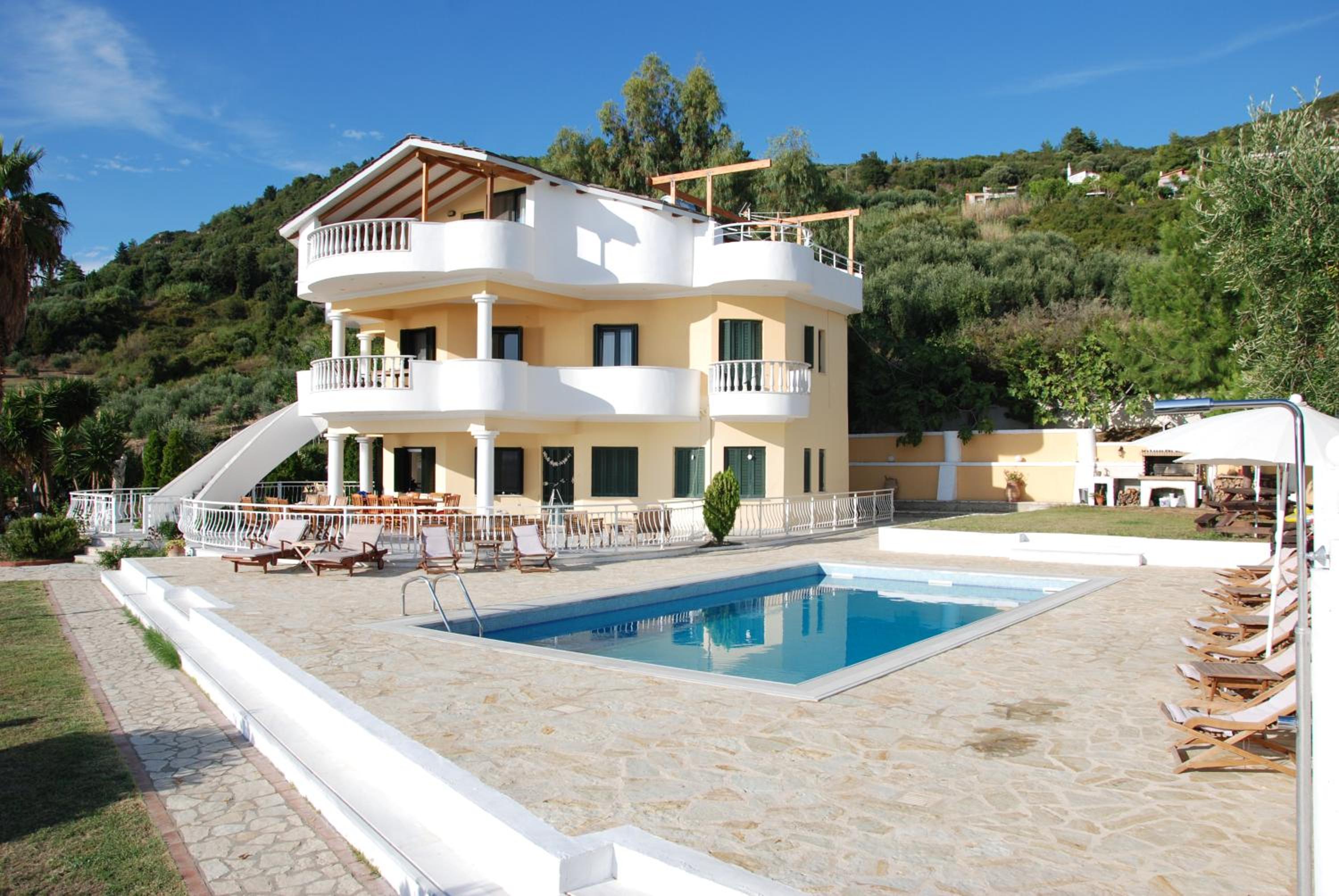 Villa Alex
