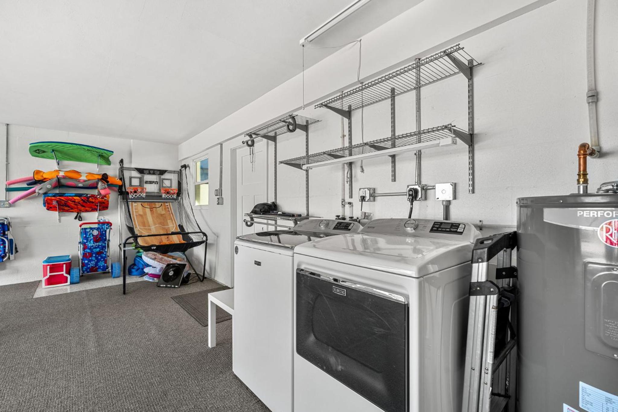 126 Deleon Rd