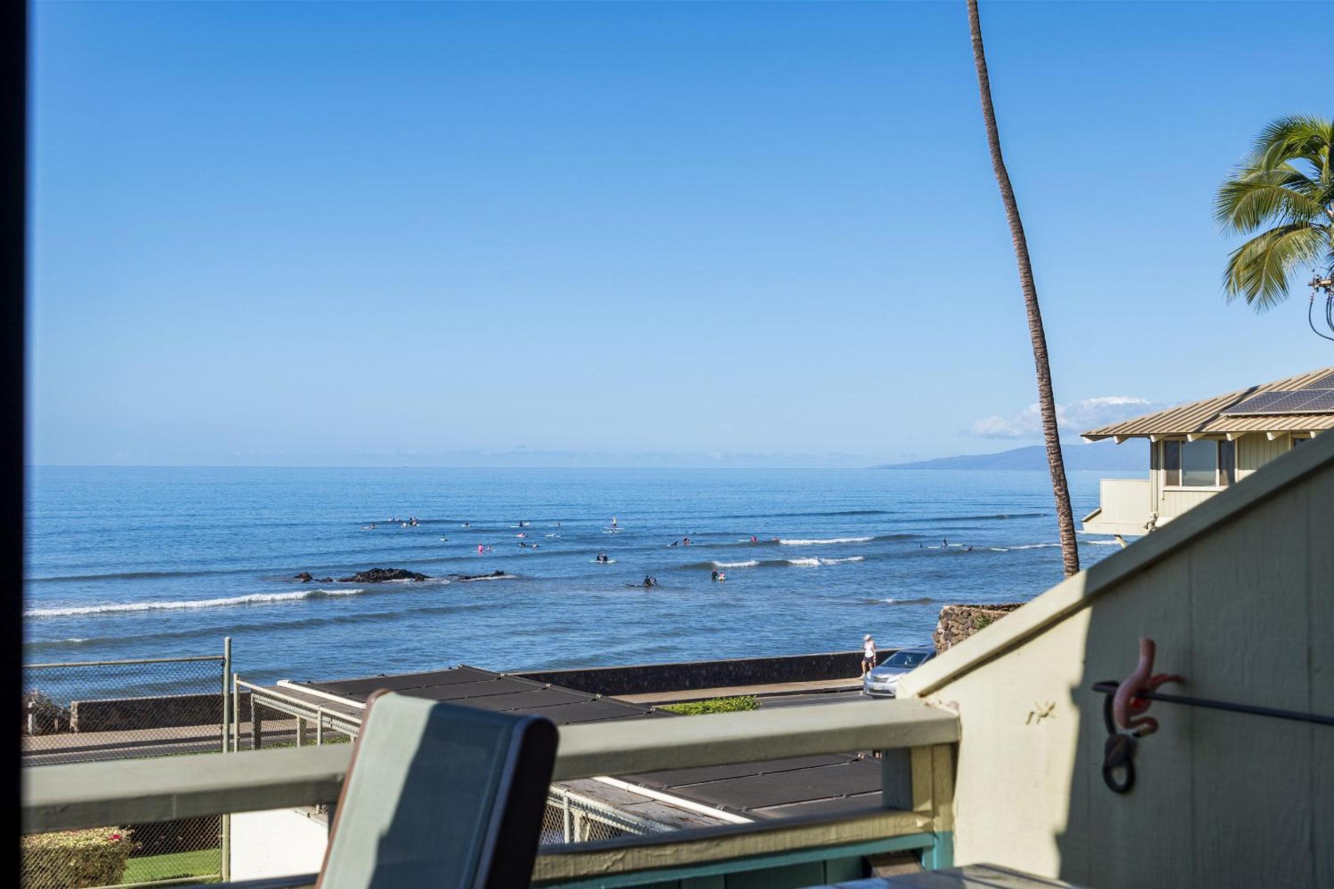 Shores of Maui 215 - Dramatic Ocean Views, Steps to the Beach, Renovated, AC!