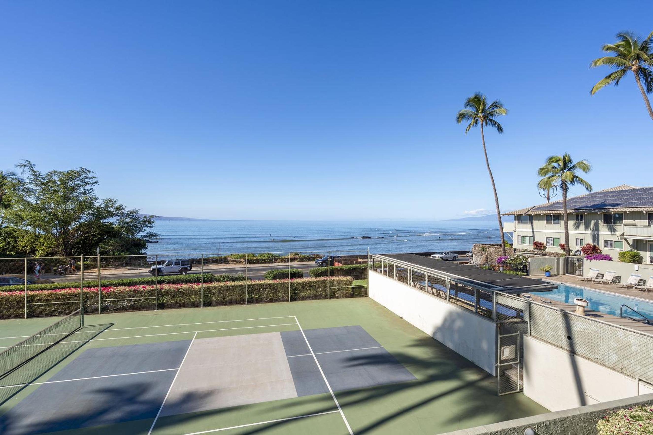 Shores of Maui 215 - Dramatic Ocean Views, Steps to the Beach, Renovated, AC!