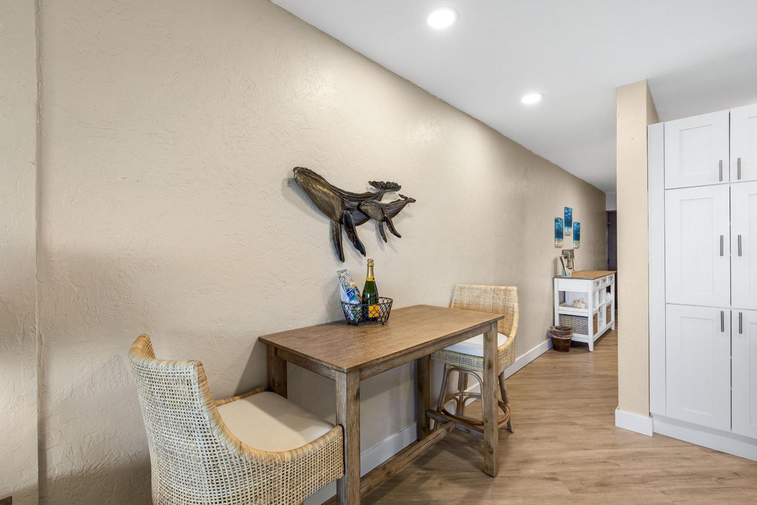 Shores of Maui 215 - Dramatic Ocean Views, Steps to the Beach, Renovated, AC!