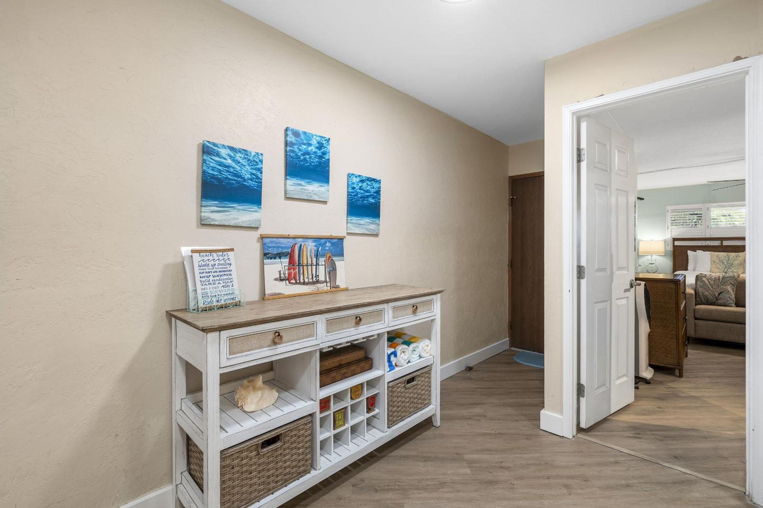 Shores of Maui 215 - Dramatic Ocean Views, Steps to the Beach, Renovated, AC!