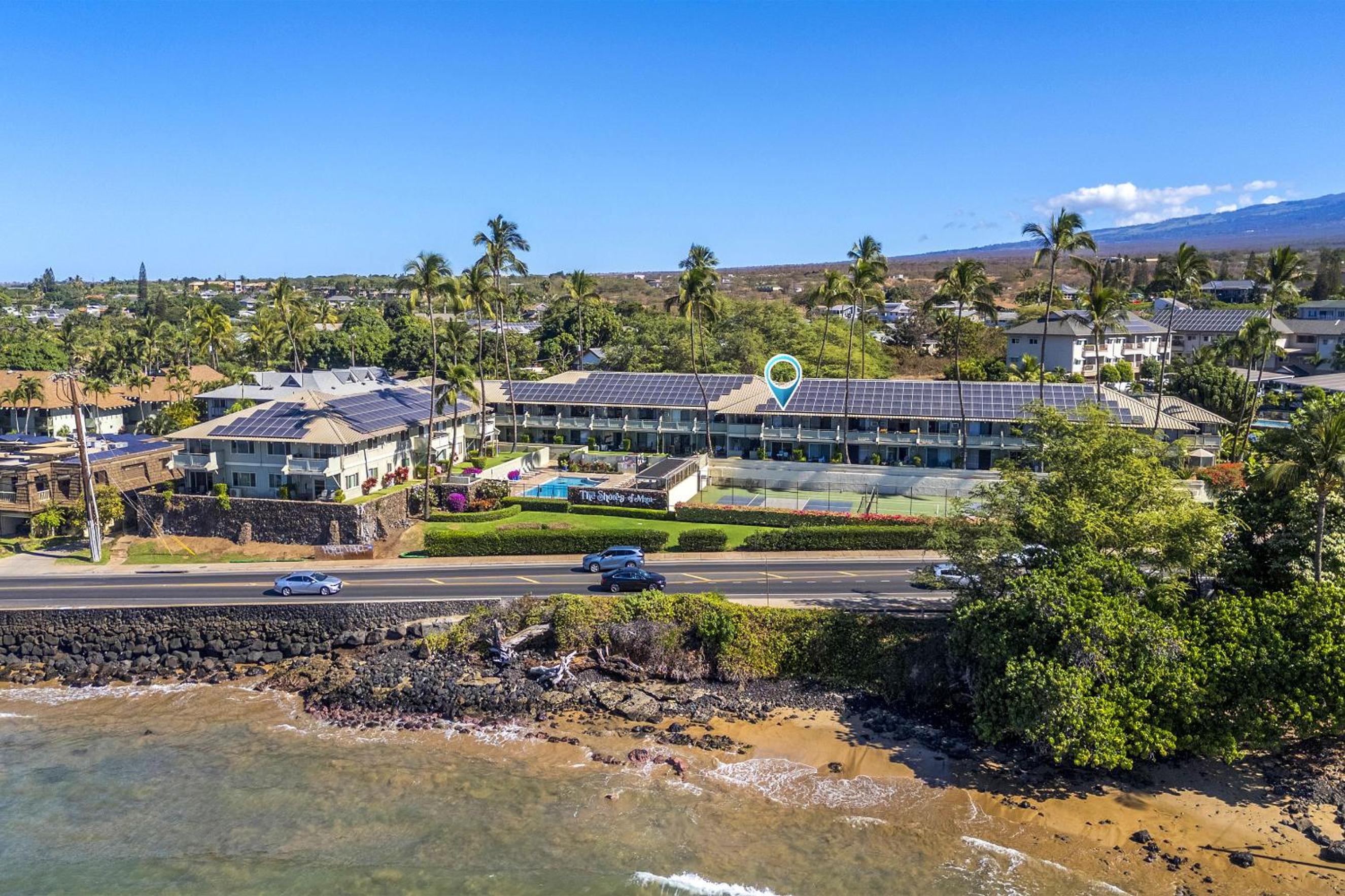 Shores of Maui 215 - Dramatic Ocean Views, Steps to the Beach, Renovated, AC!