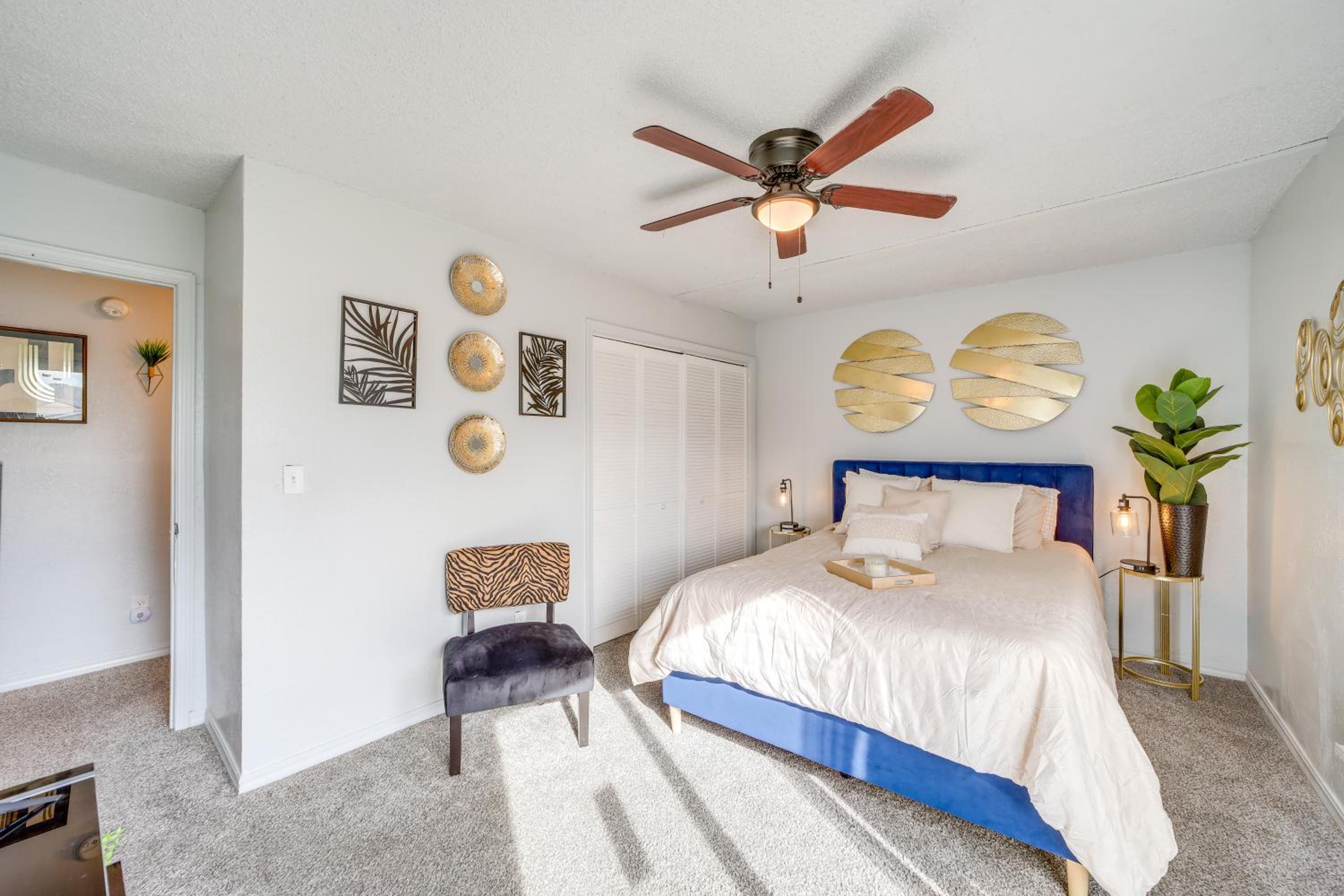 5 Mi to Route 66 Fun! Tulsa Towhome with Game Room