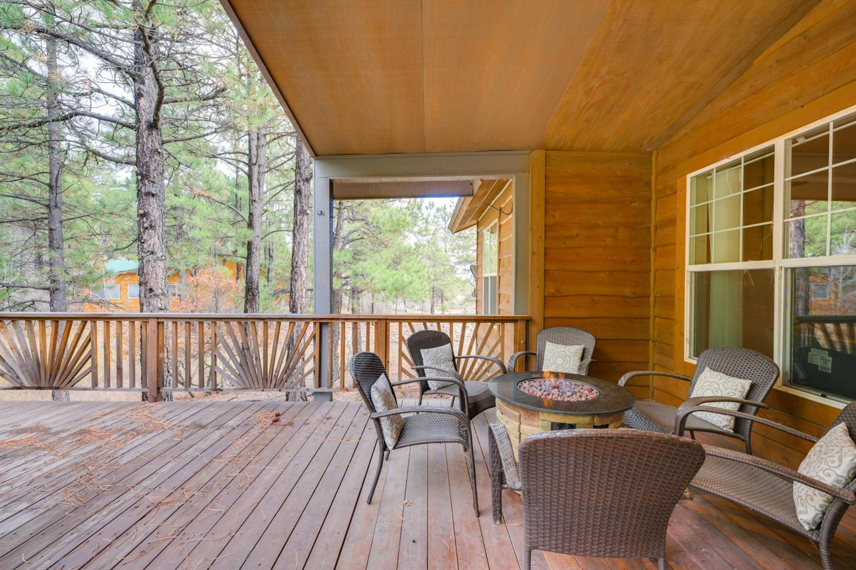 Epic Sunsets, Hot Tub! Mtn-View Pagosa Springs Gem