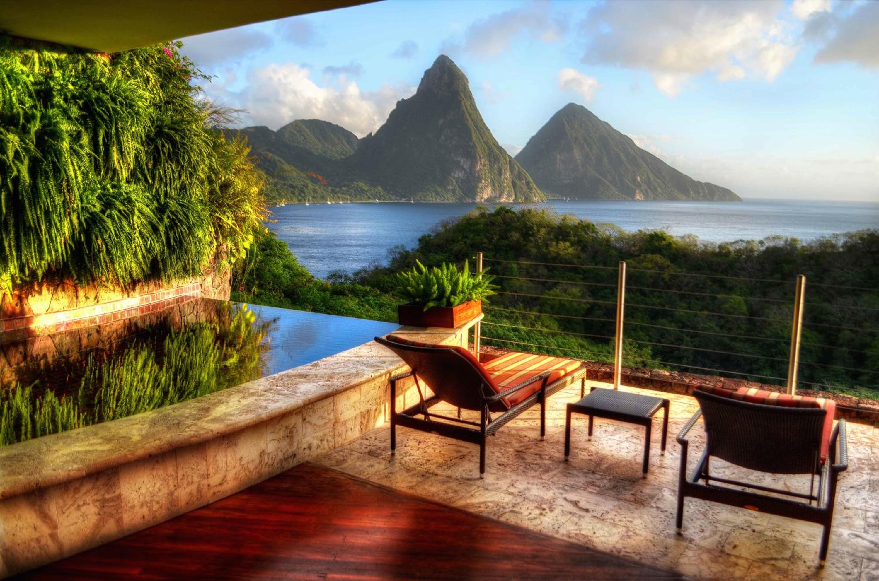 Jade Mountain Resort 14