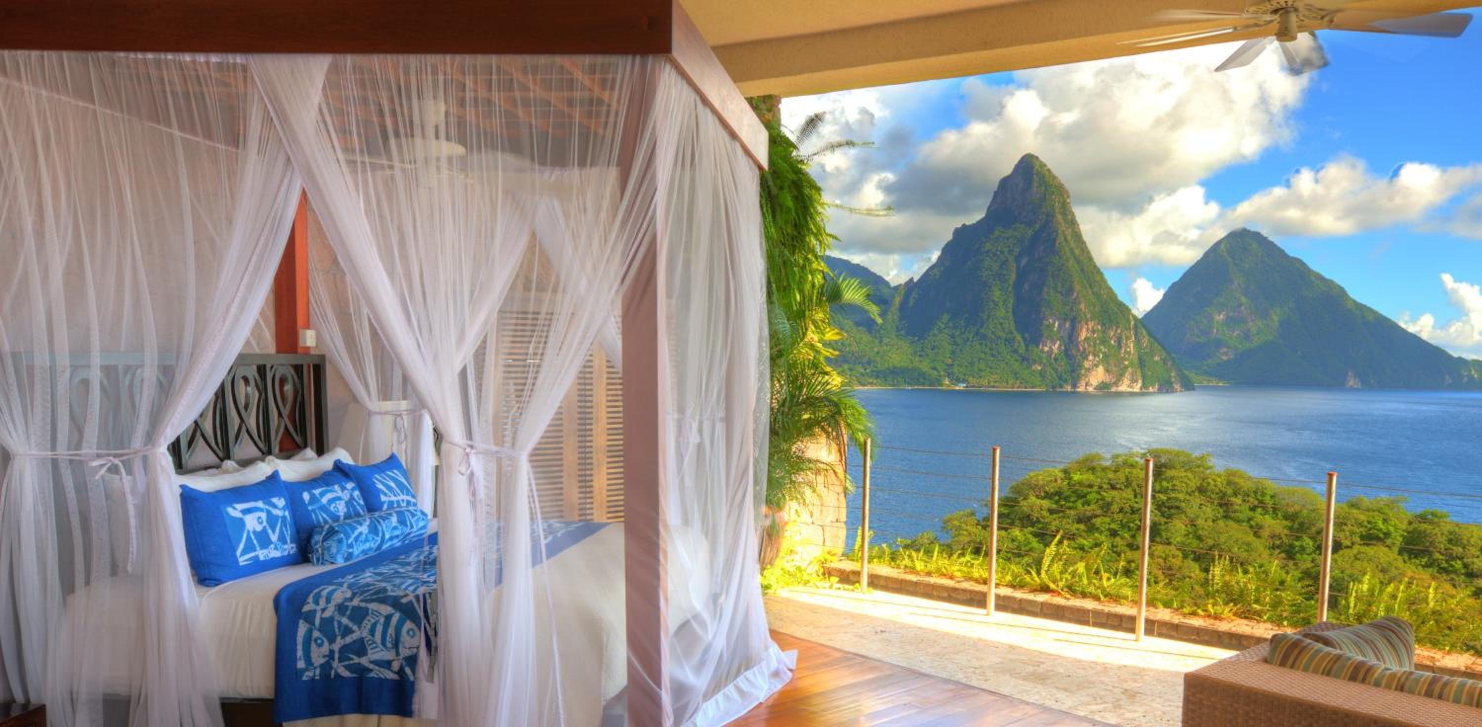 Jade Mountain Resort 21