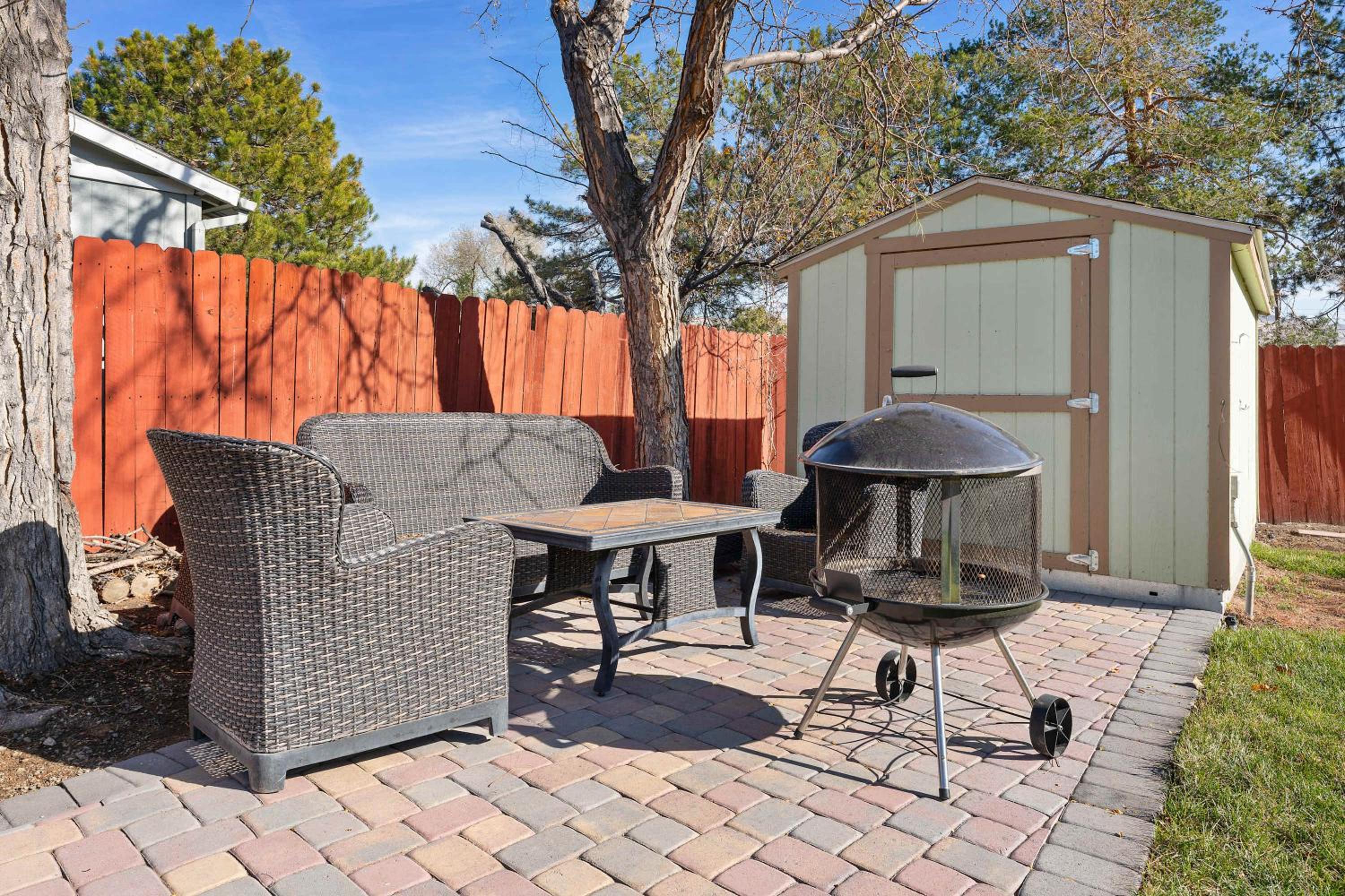 Spacious 4BR Sparks Home · Graduation & Events