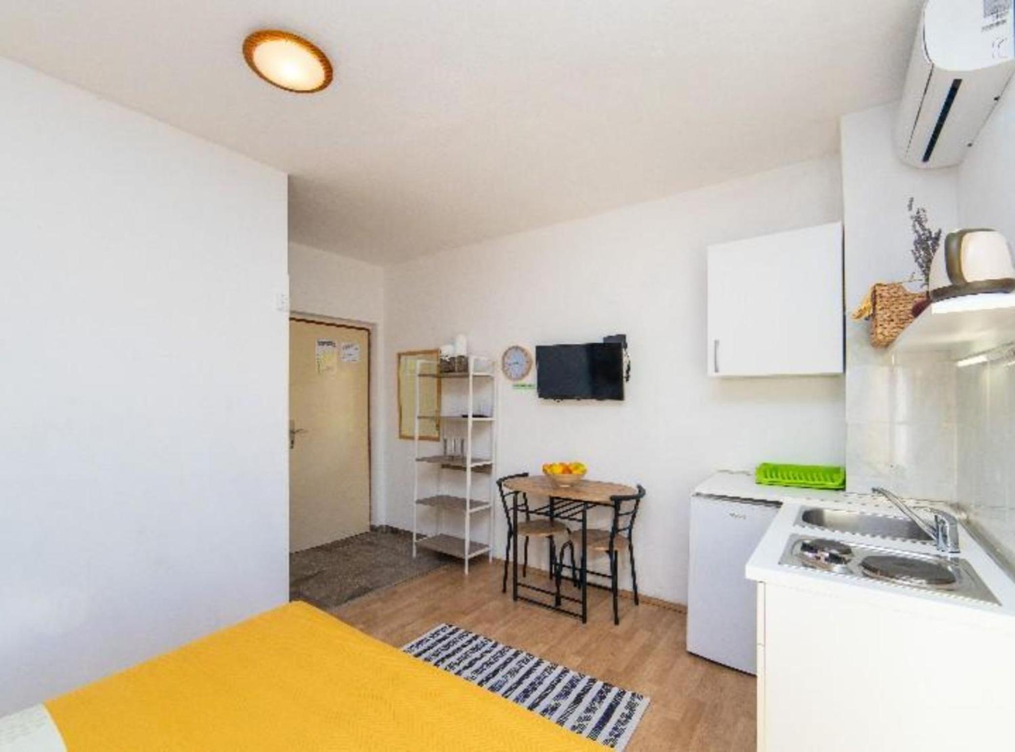 Apartments Smiljana Podaca