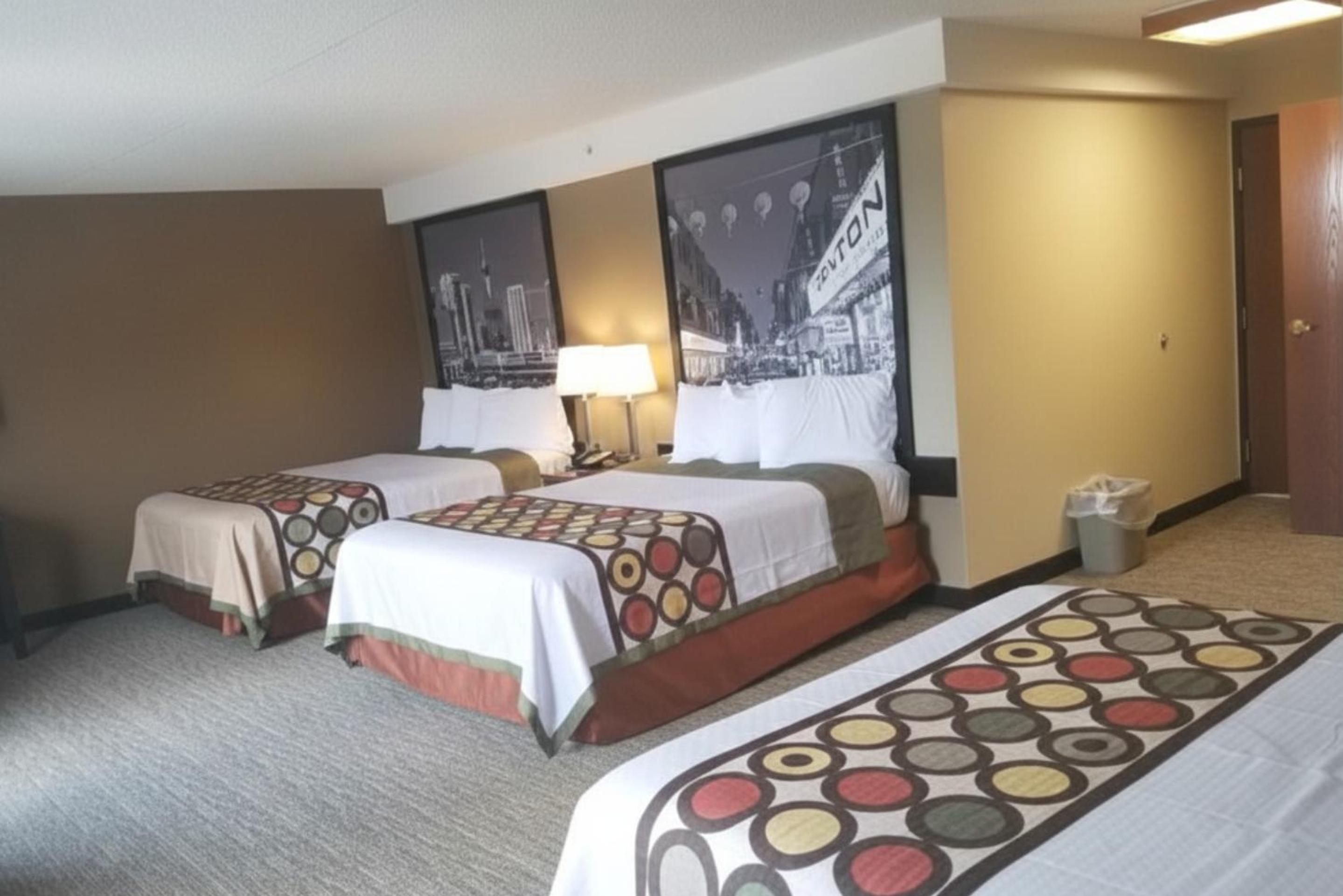 Coratel Inn and Suites By Jasper Wichita North