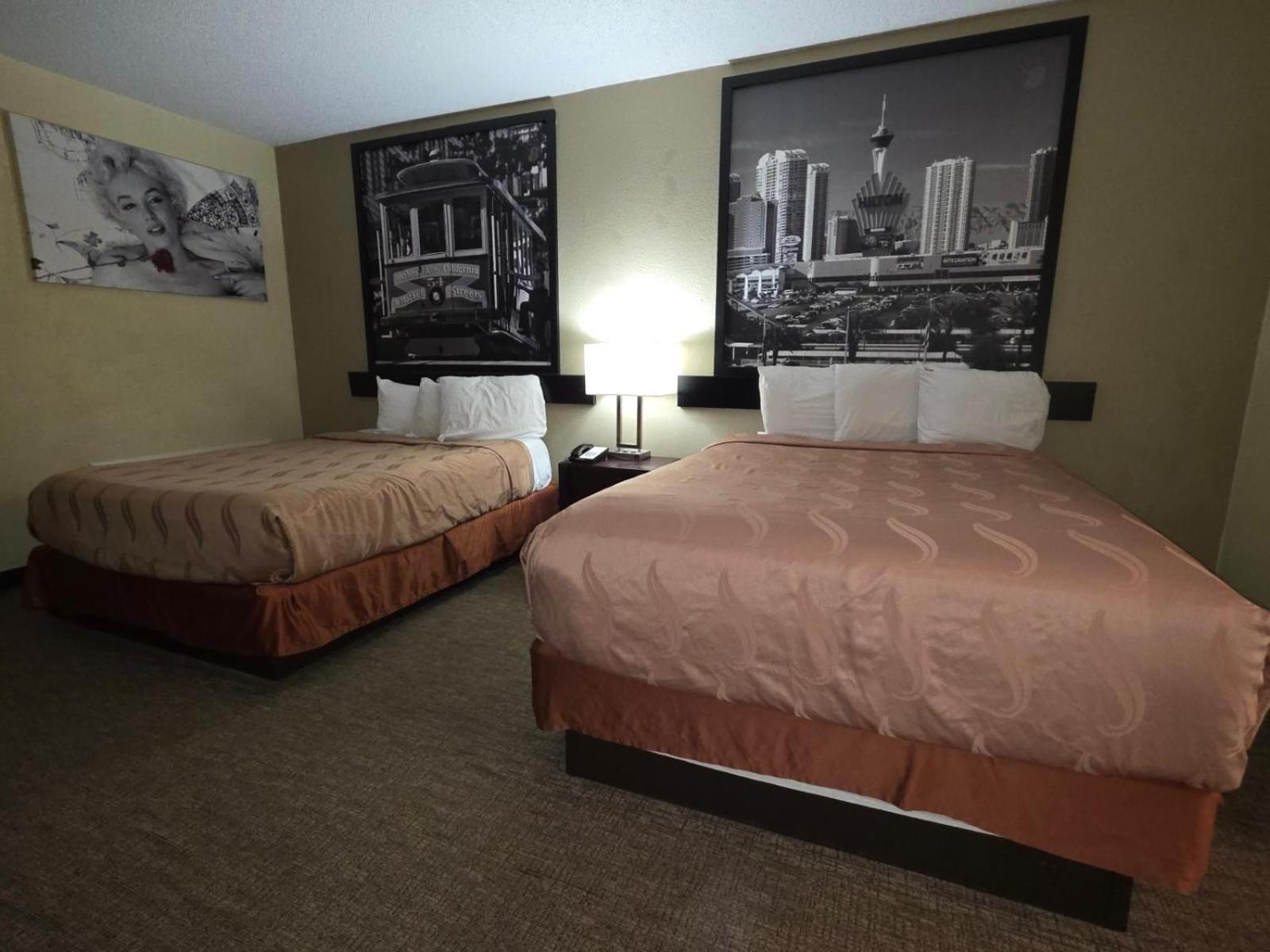 Coratel Inn and Suites By Jasper Wichita North