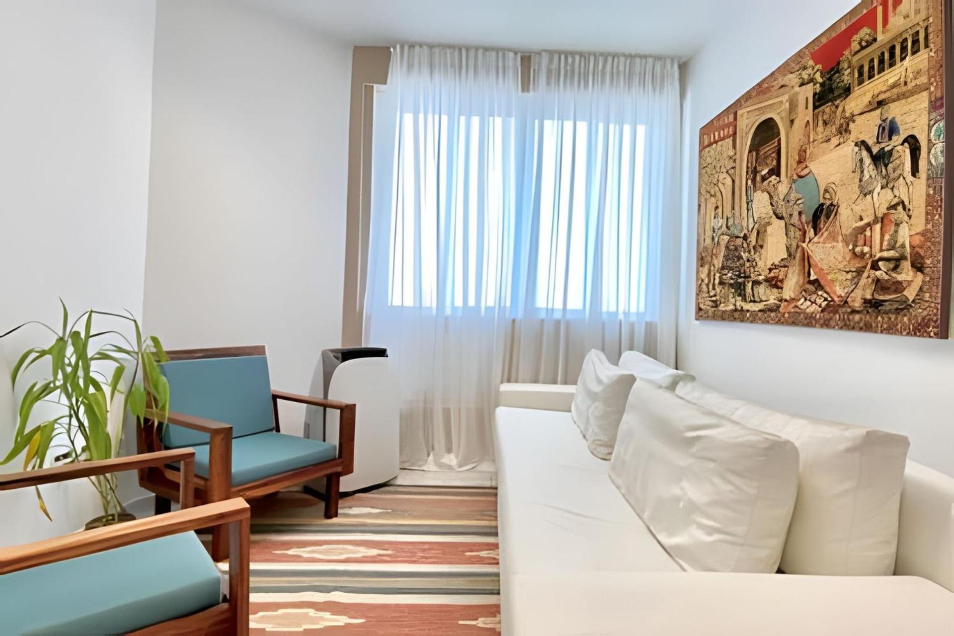 2 Minutes Away From The Beach | Arpoador | Leblon
