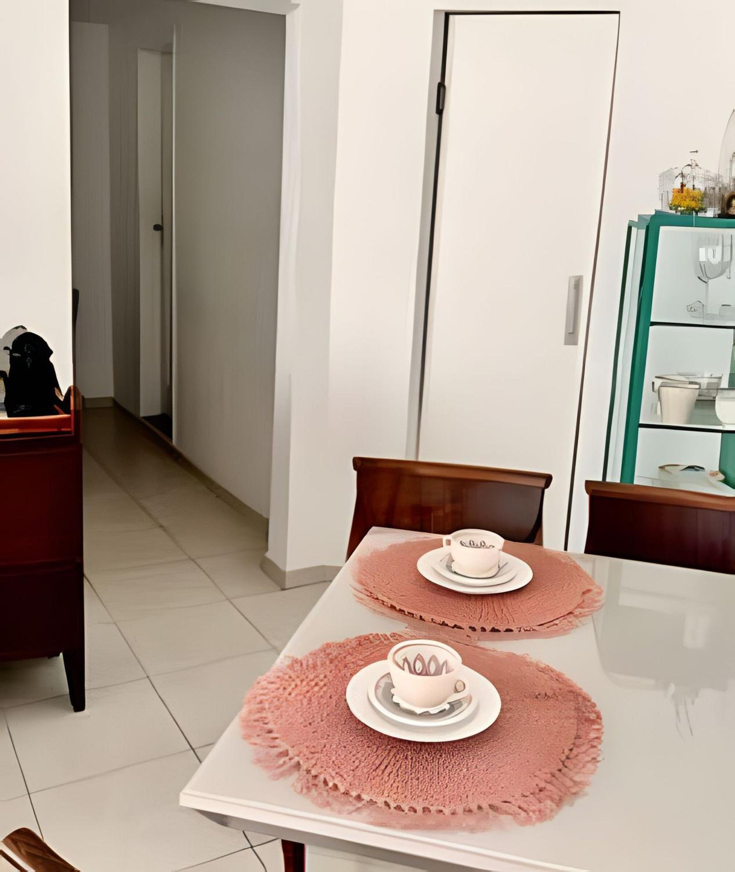 2 Minutes Away From The Beach | Arpoador | Leblon
