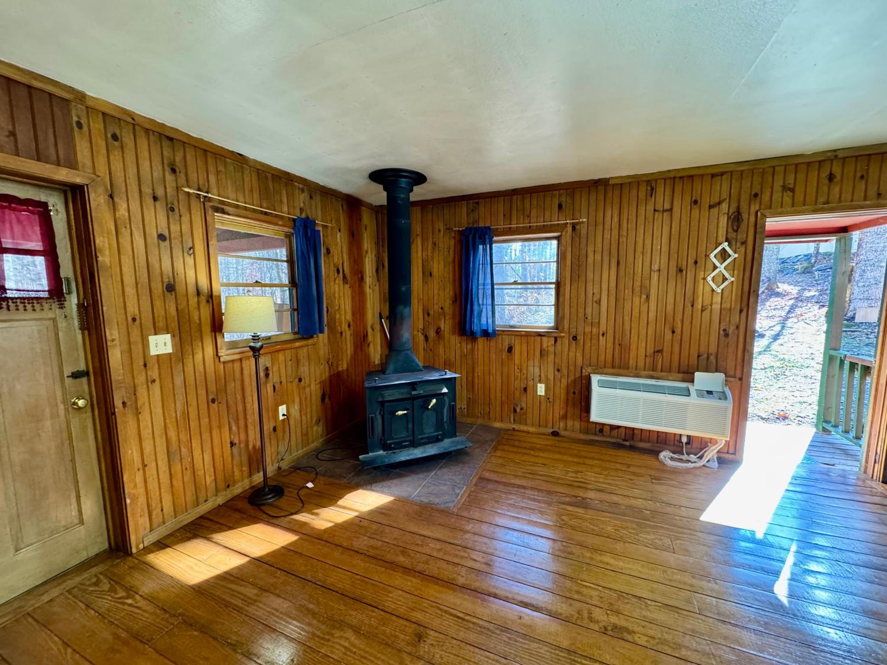 Parkview Lodge & Cabins