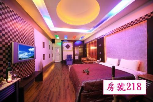 Cherry Blossom Motel