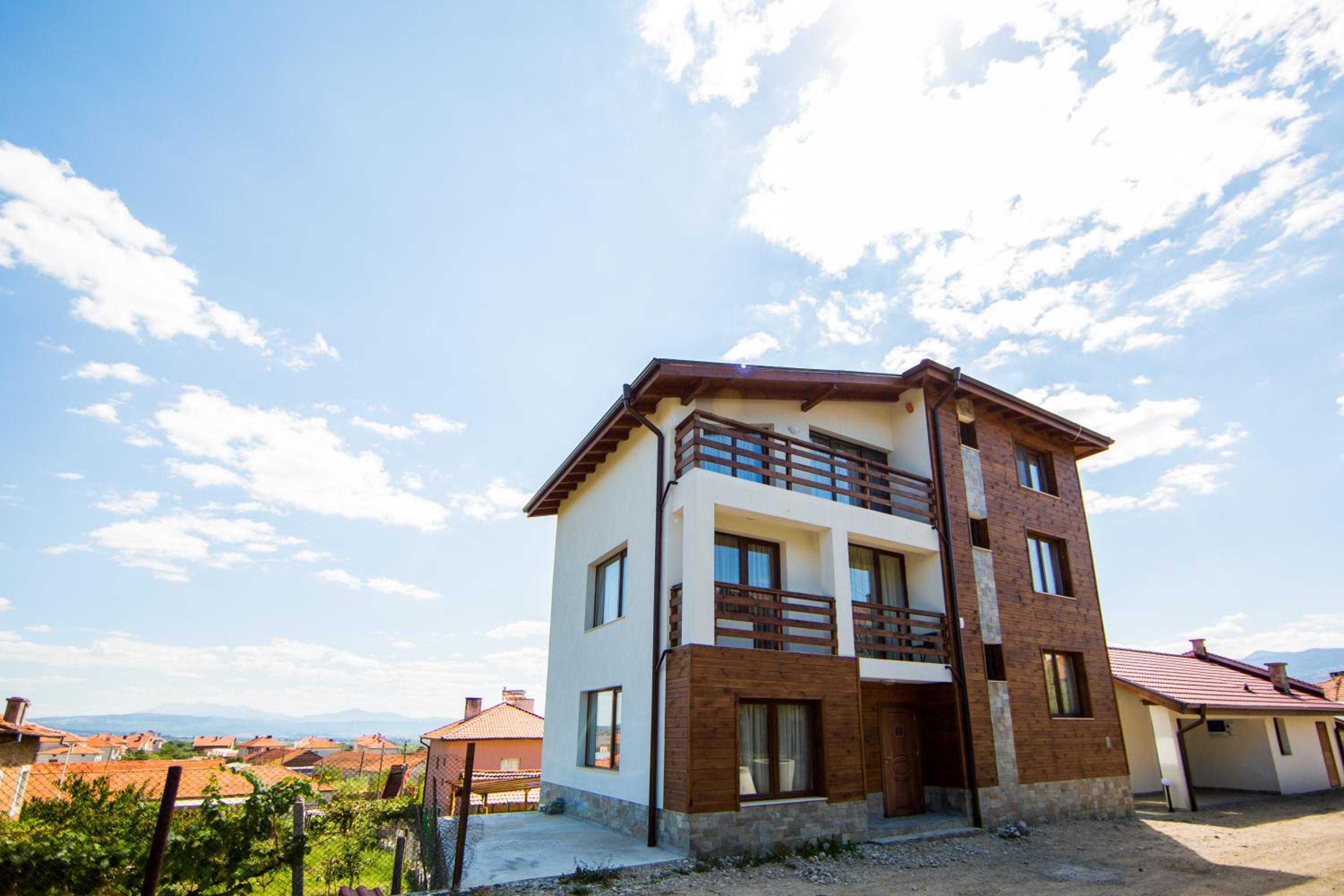 Guest House Ognyanovo view 3