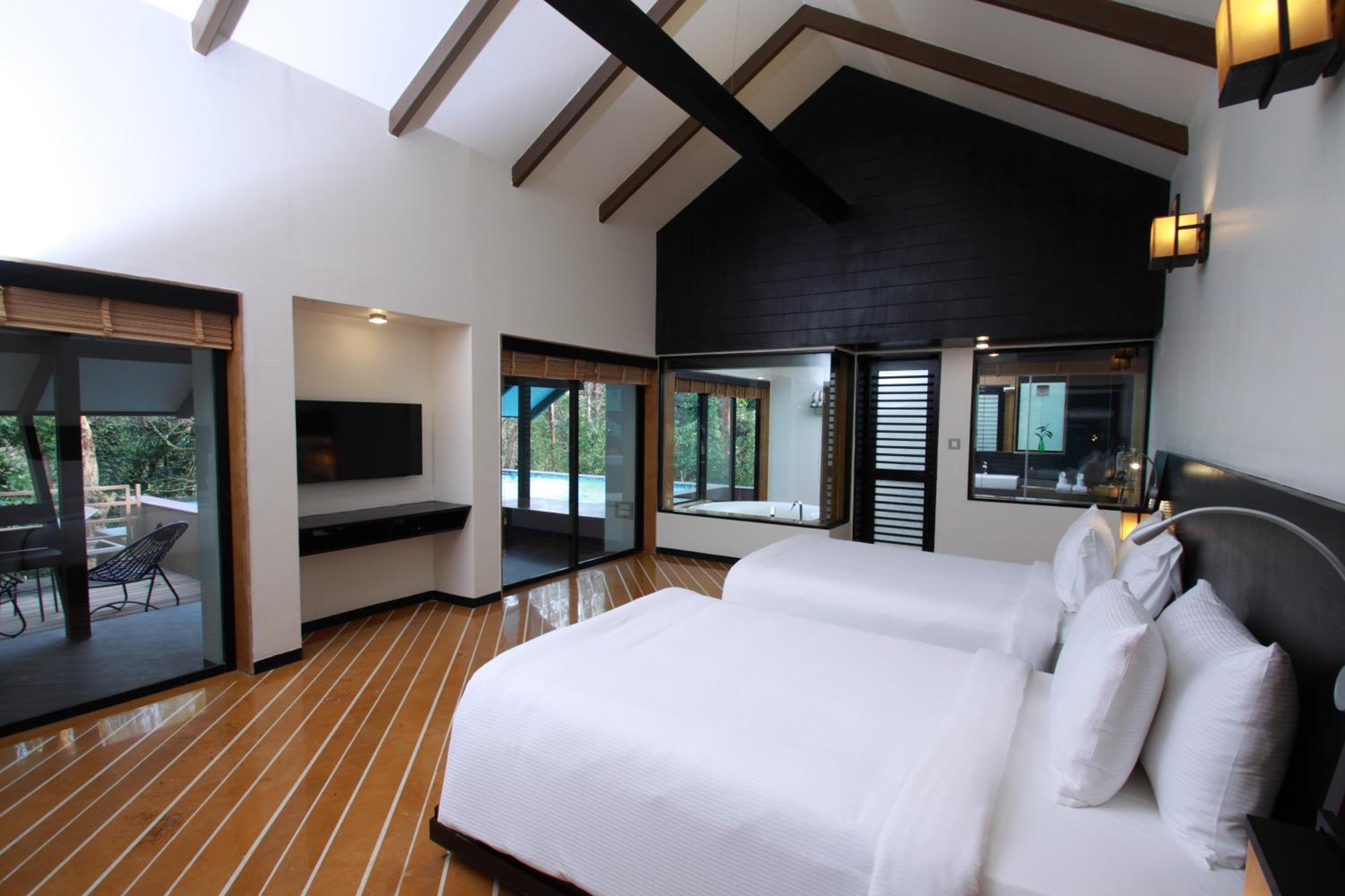 The IBNII Spa Resort 52