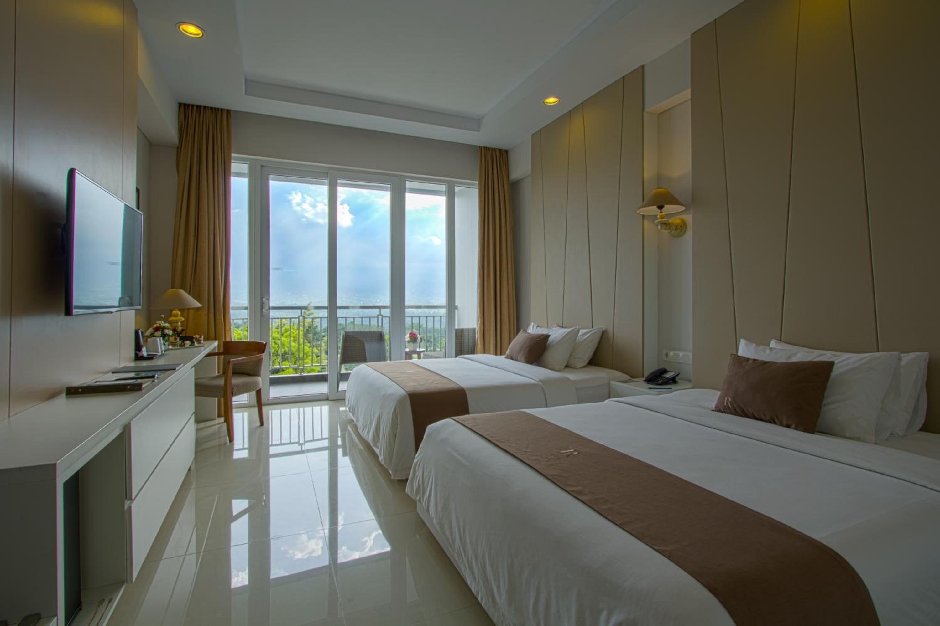 R Hotel Rancamaya