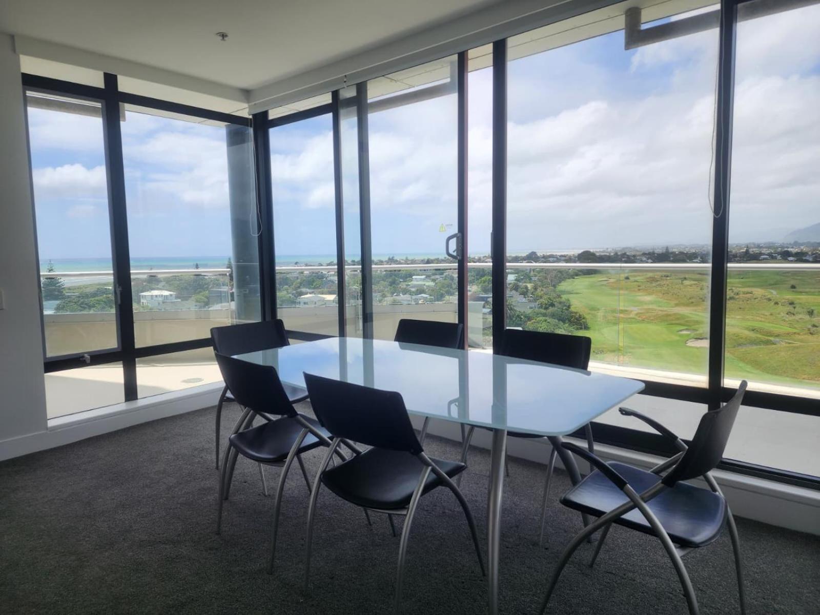 U Suites at The Links