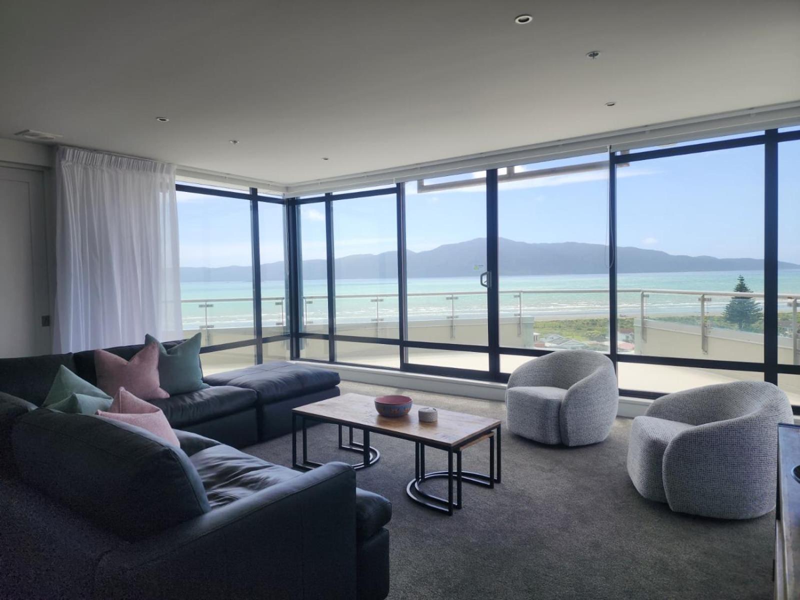 U Suites at The Links