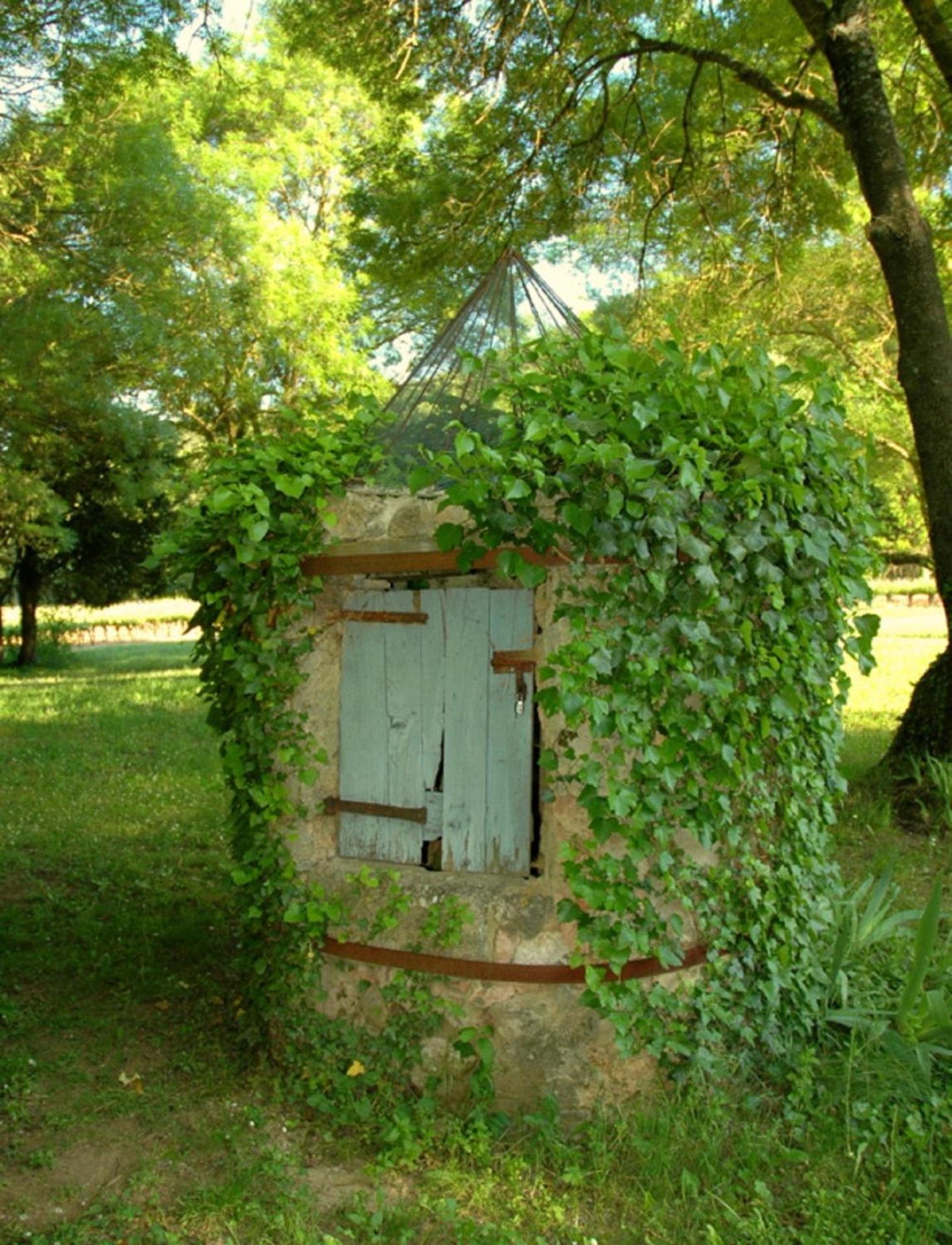 La Bastide du Capelier - Gîte pour 4 personnes avec baignoire balnéothérapie view 3