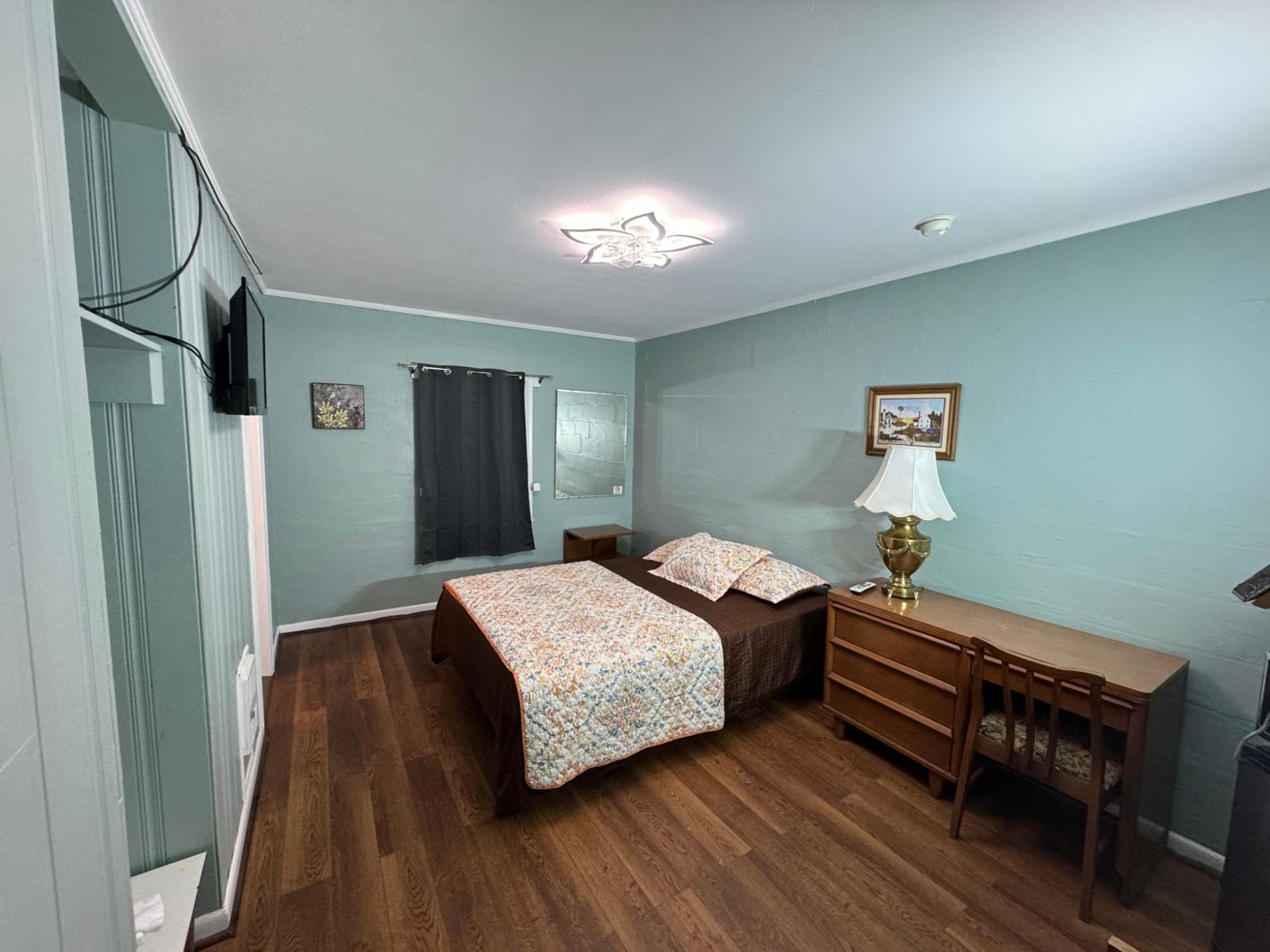 Parkview Lodge & Cabins