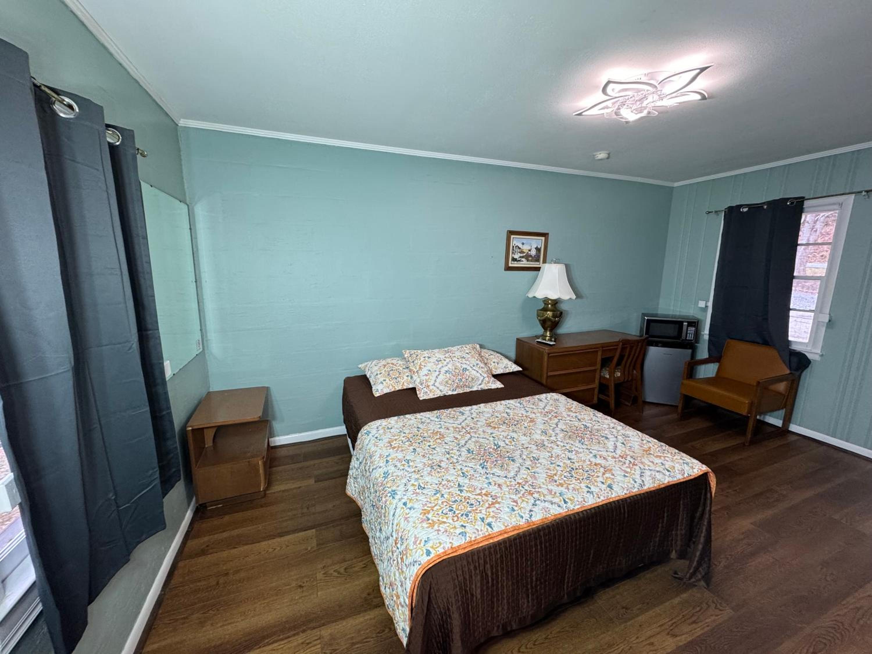 Parkview Lodge & Cabins