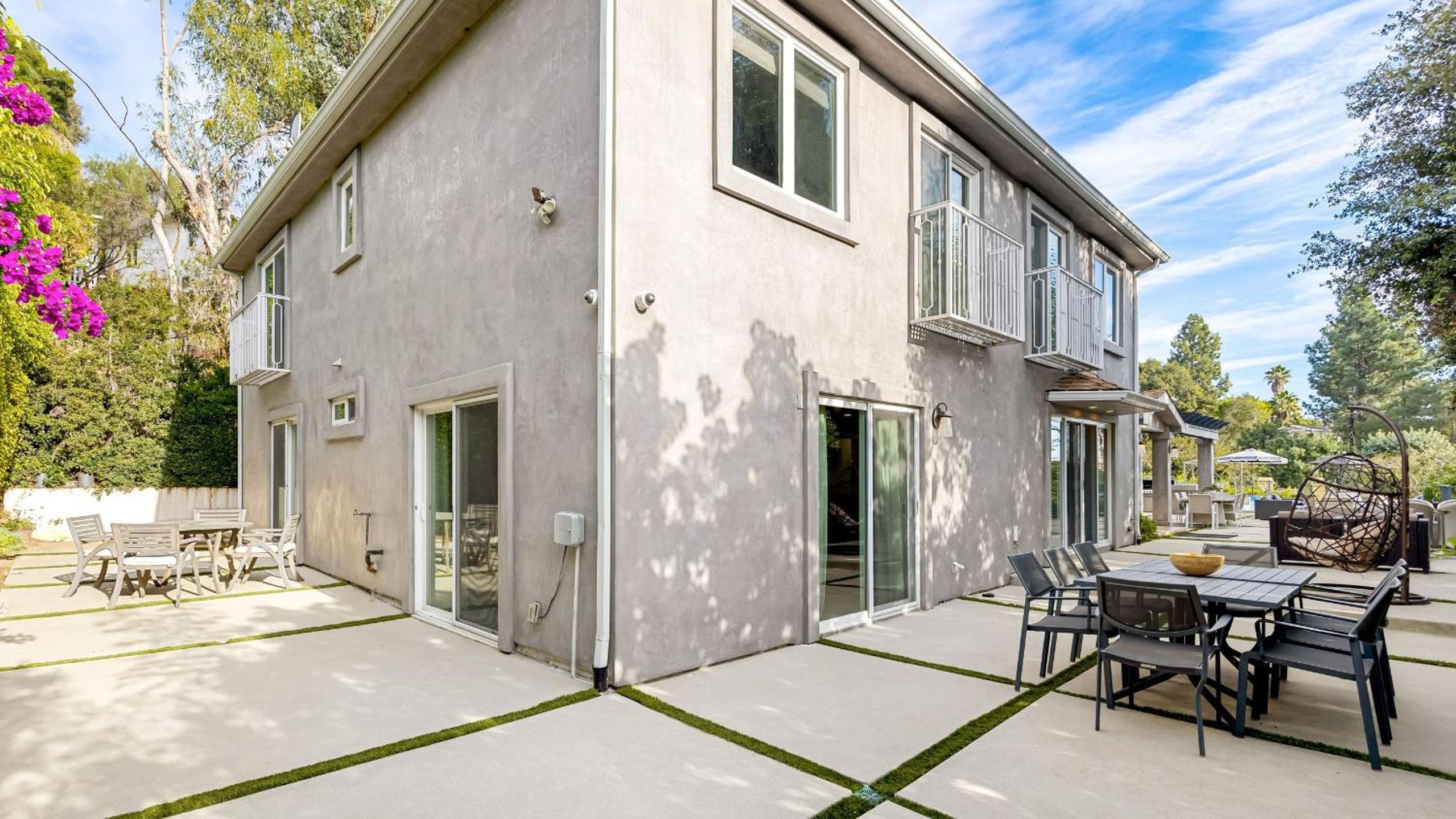 LA Hillside Retreat w Pool Views Fire Pit Outdoor Lounging Casa Bellagio by AvantStay