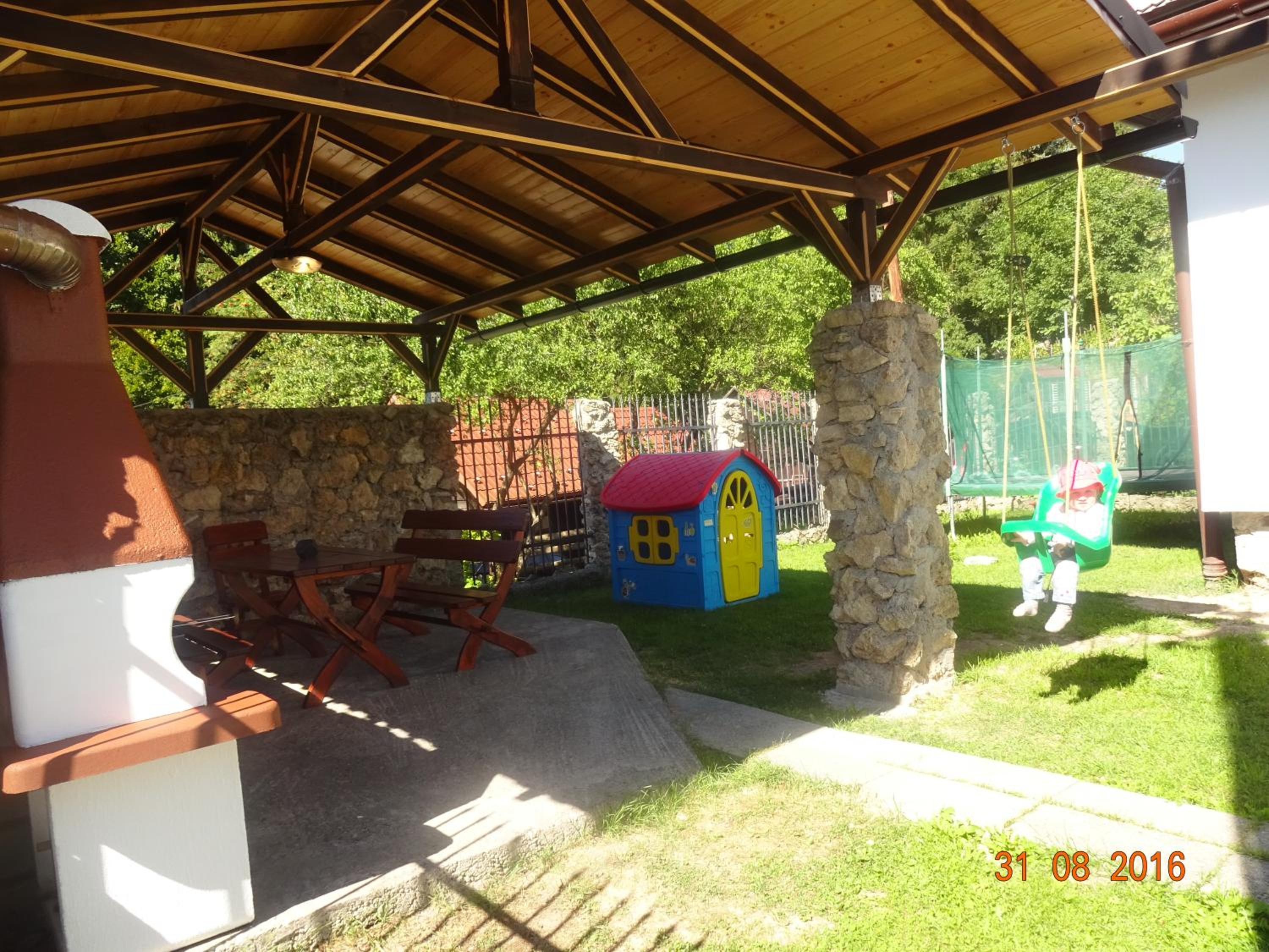 Photo 24