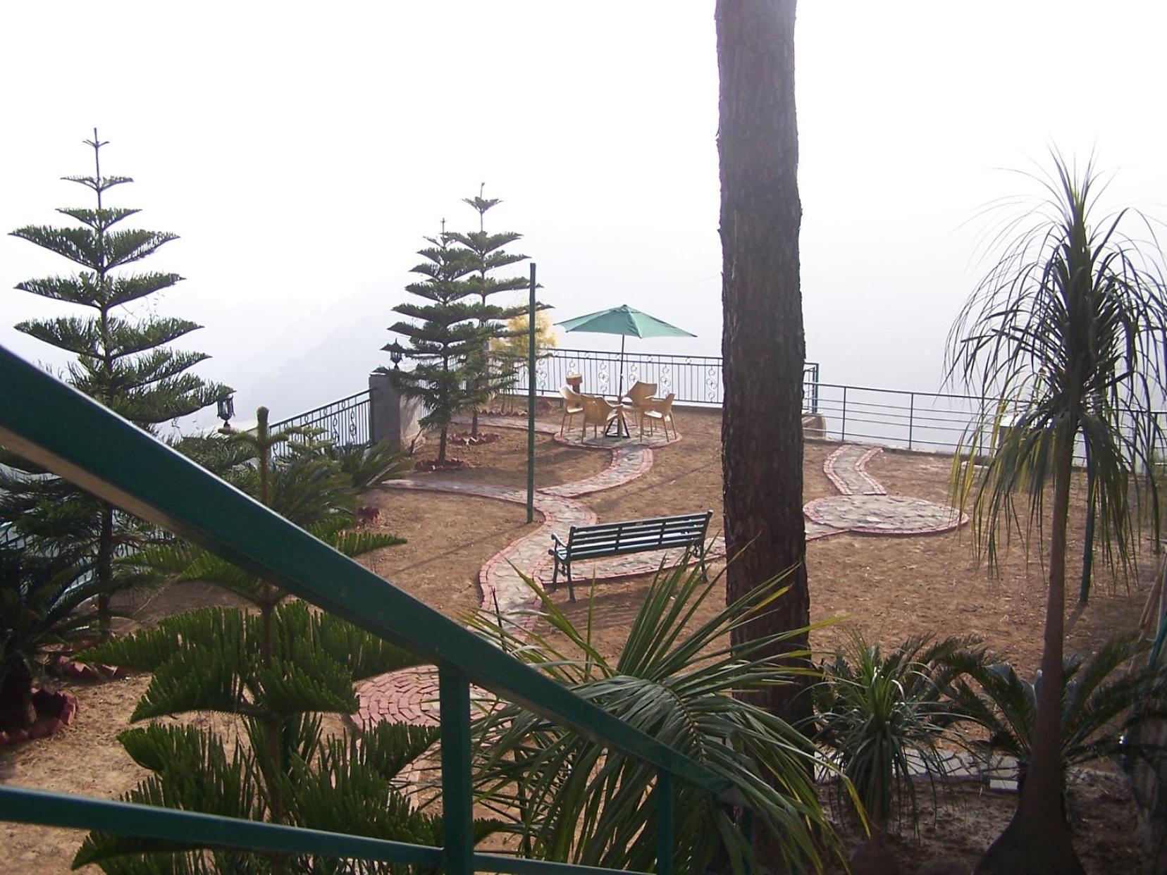 Forest Ville Hotel & Resort