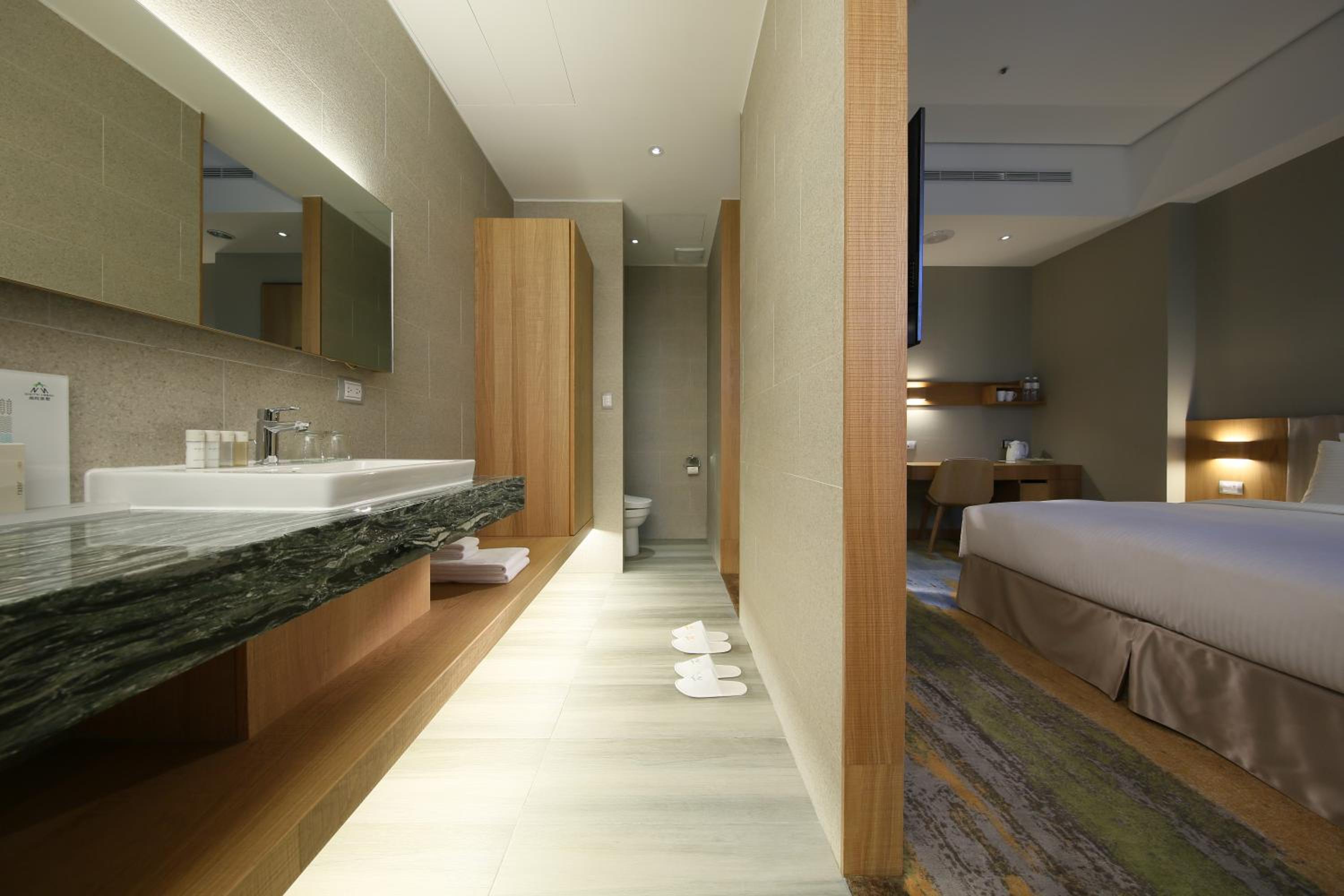 South Urban Hotel
