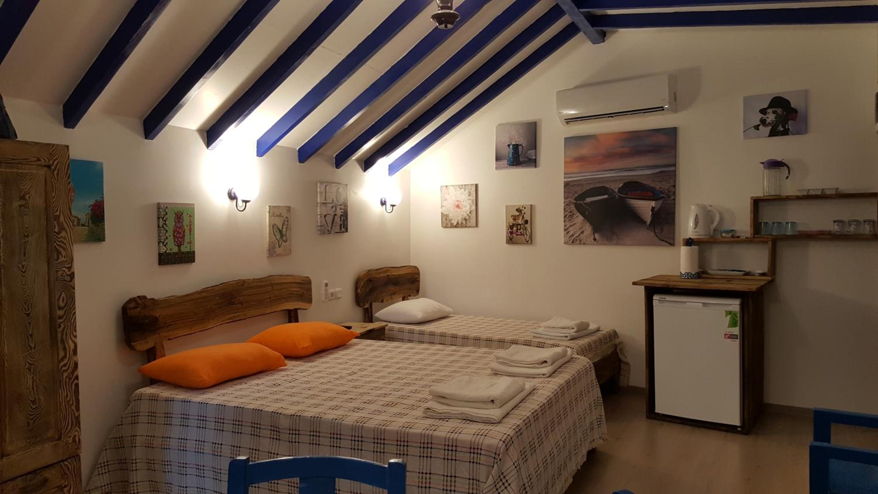 Karya Apartments