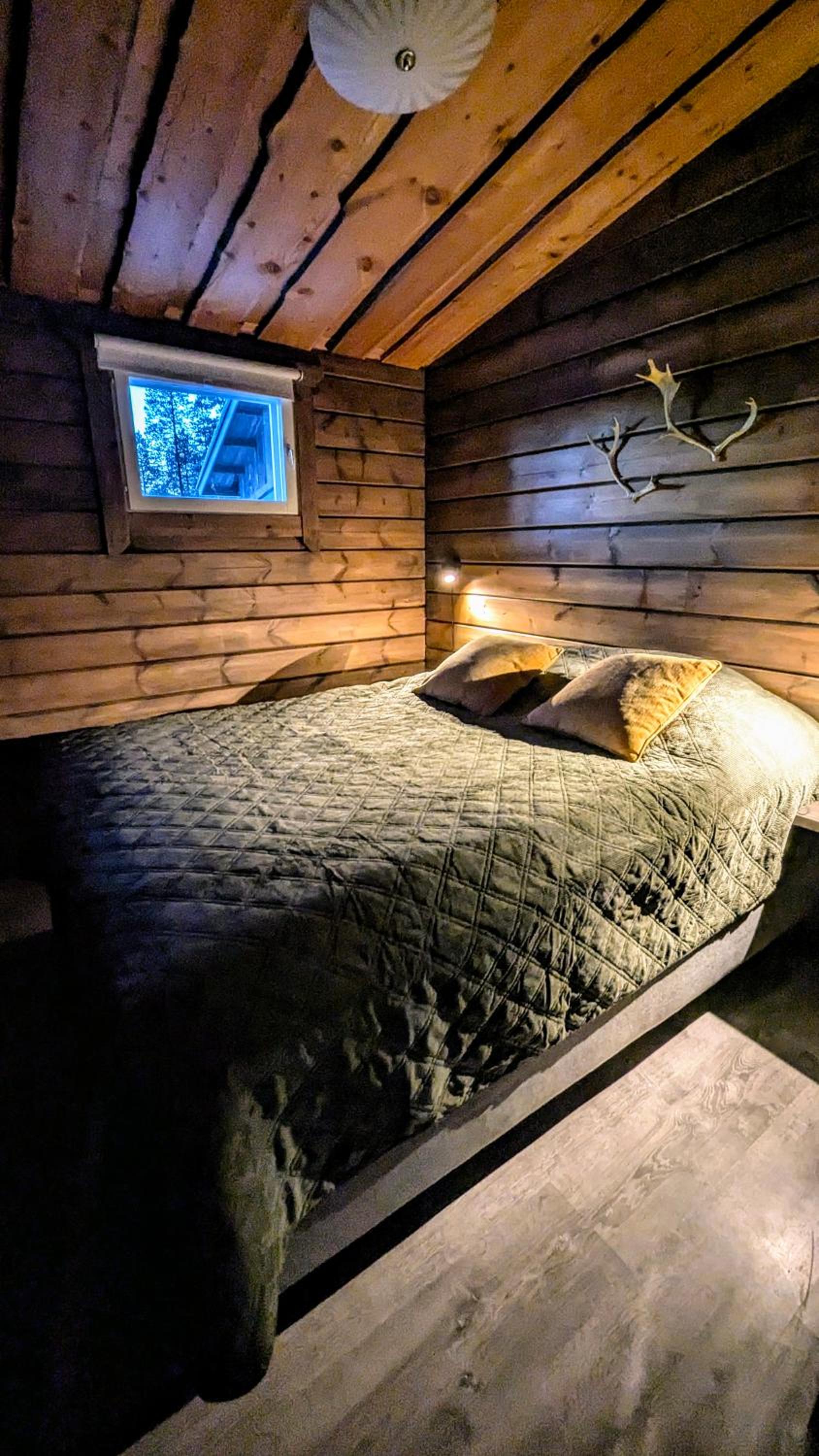 North Frontier Cabins