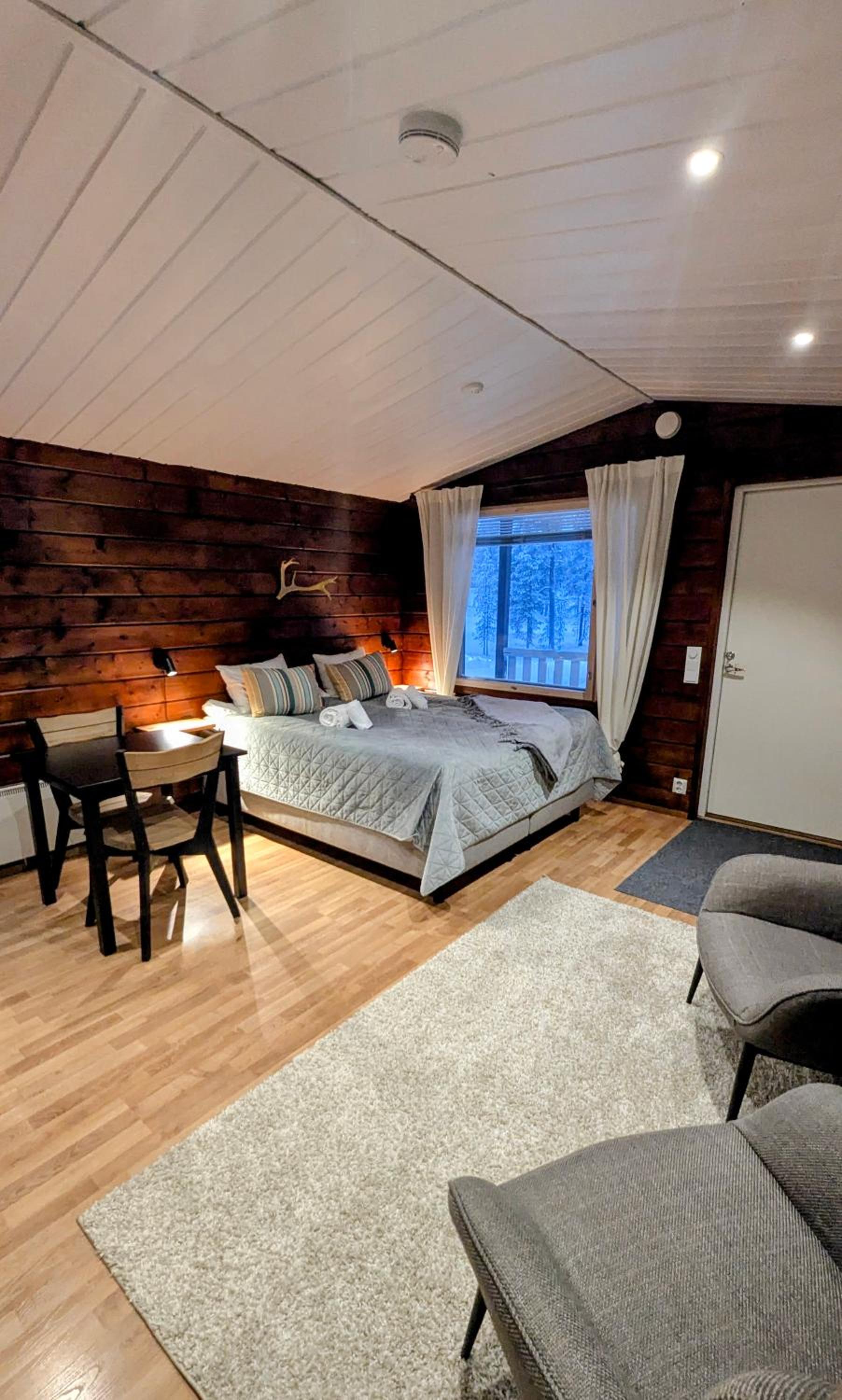 North Frontier Cabins
