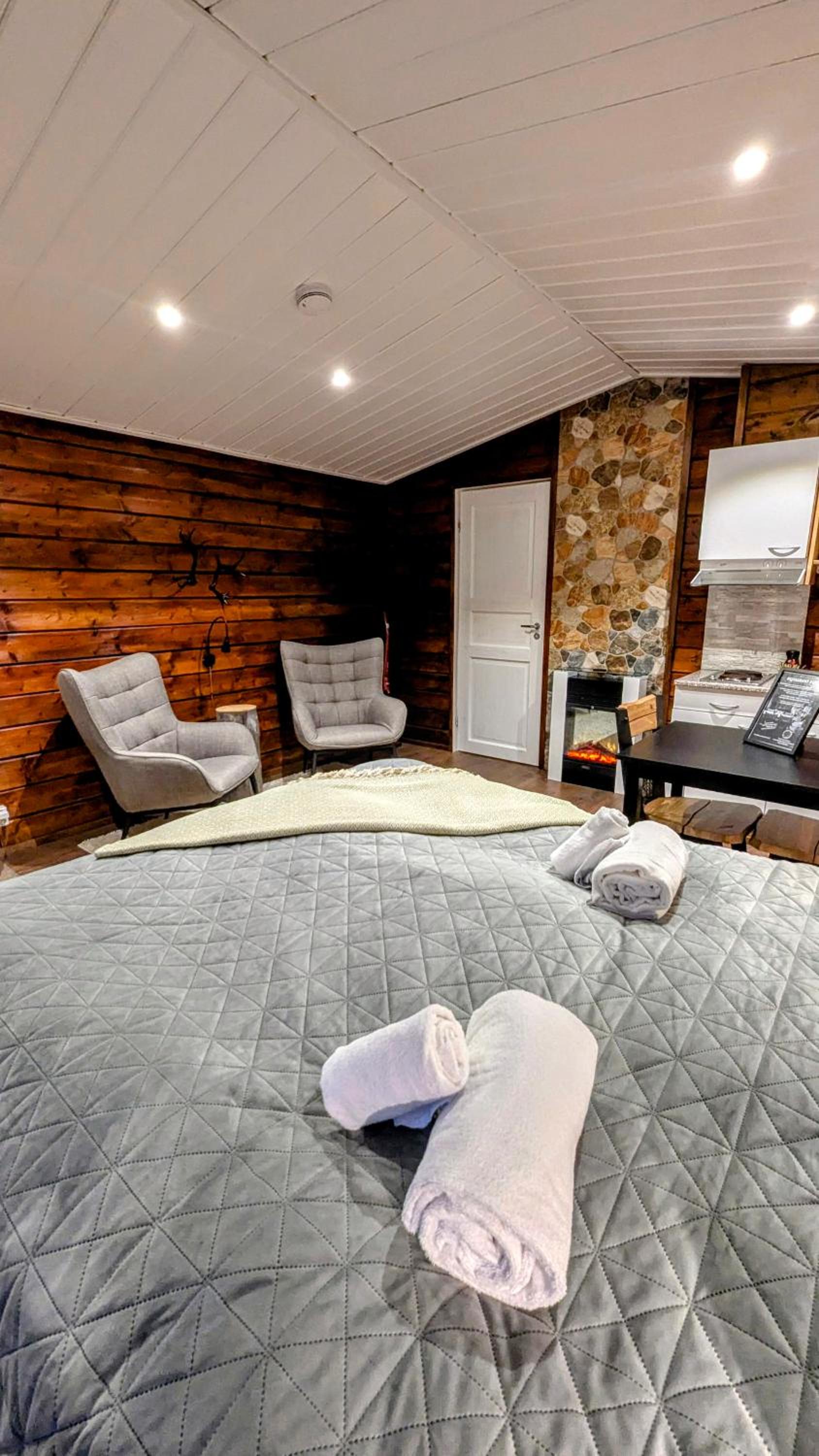 North Frontier Cabins