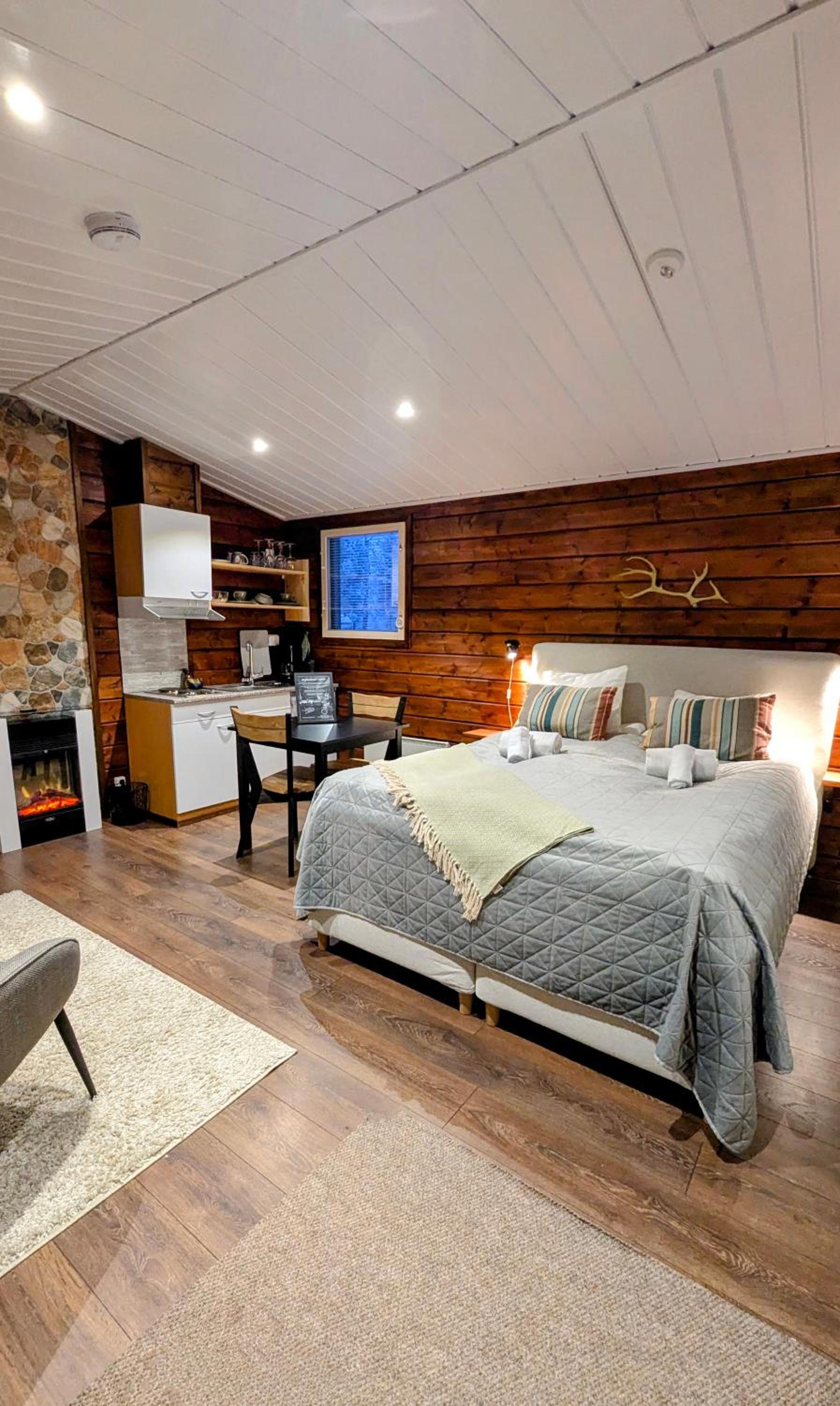North Frontier Cabins