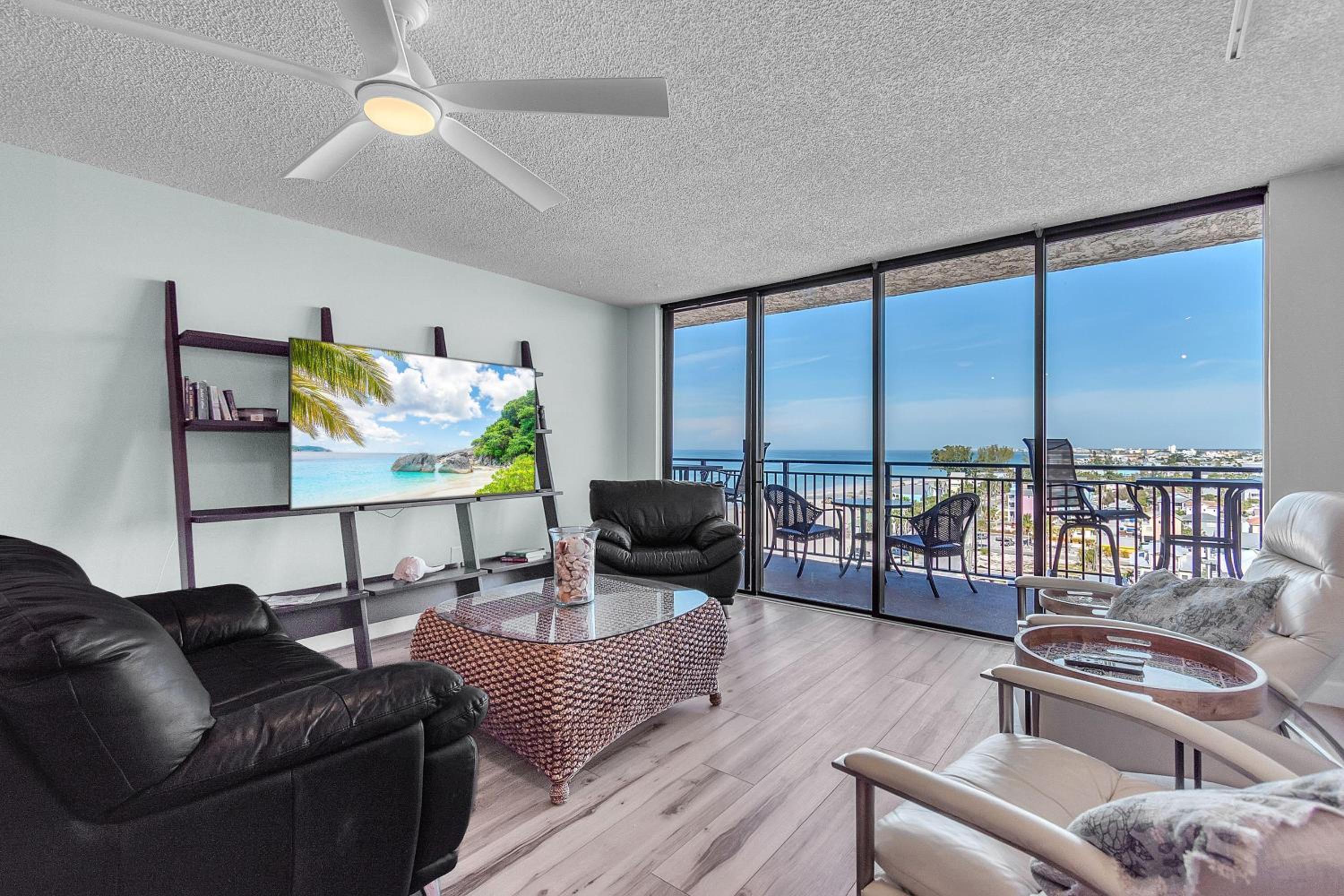 Mansions By The Sea 905B - Premier