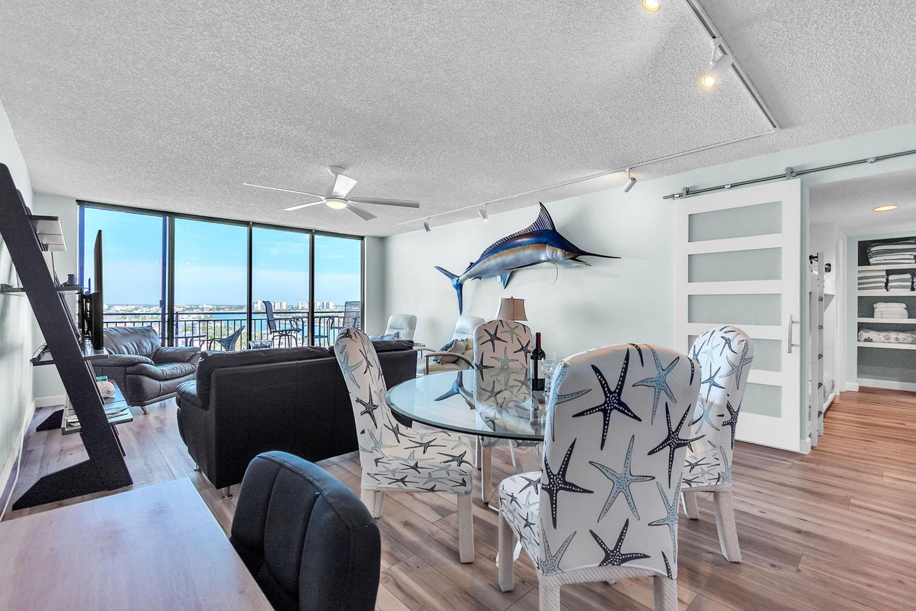 Mansions By The Sea 905B - Premier