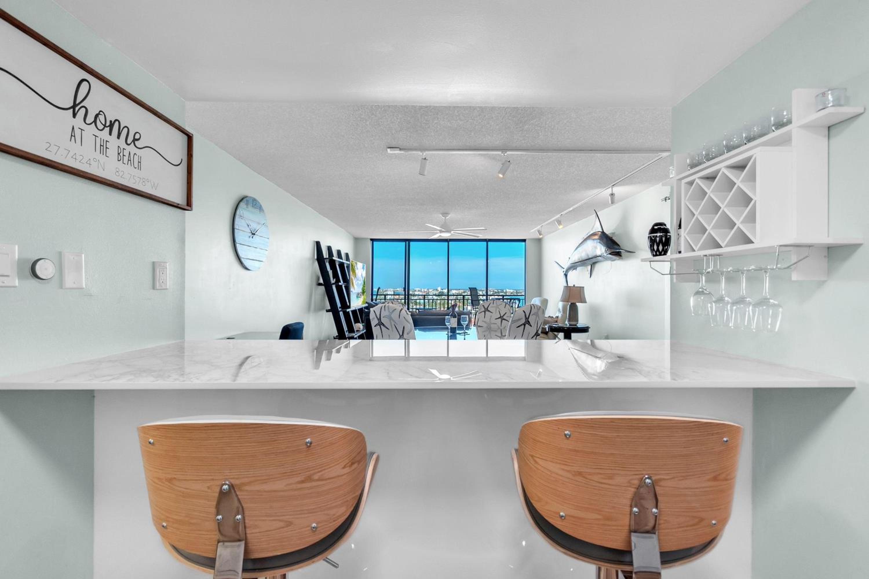 Mansions By The Sea 905B - Premier