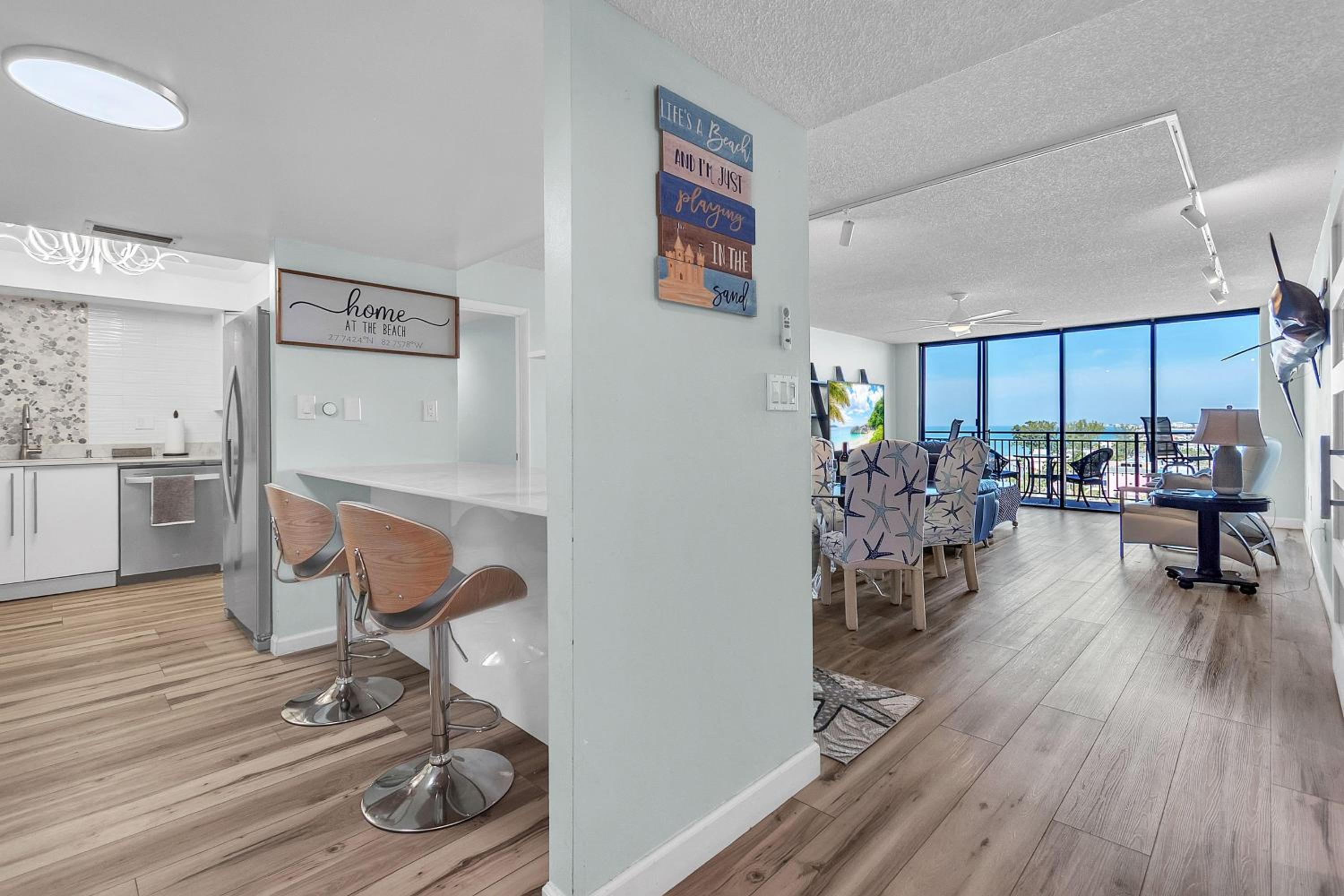 Mansions By The Sea 905B - Premier