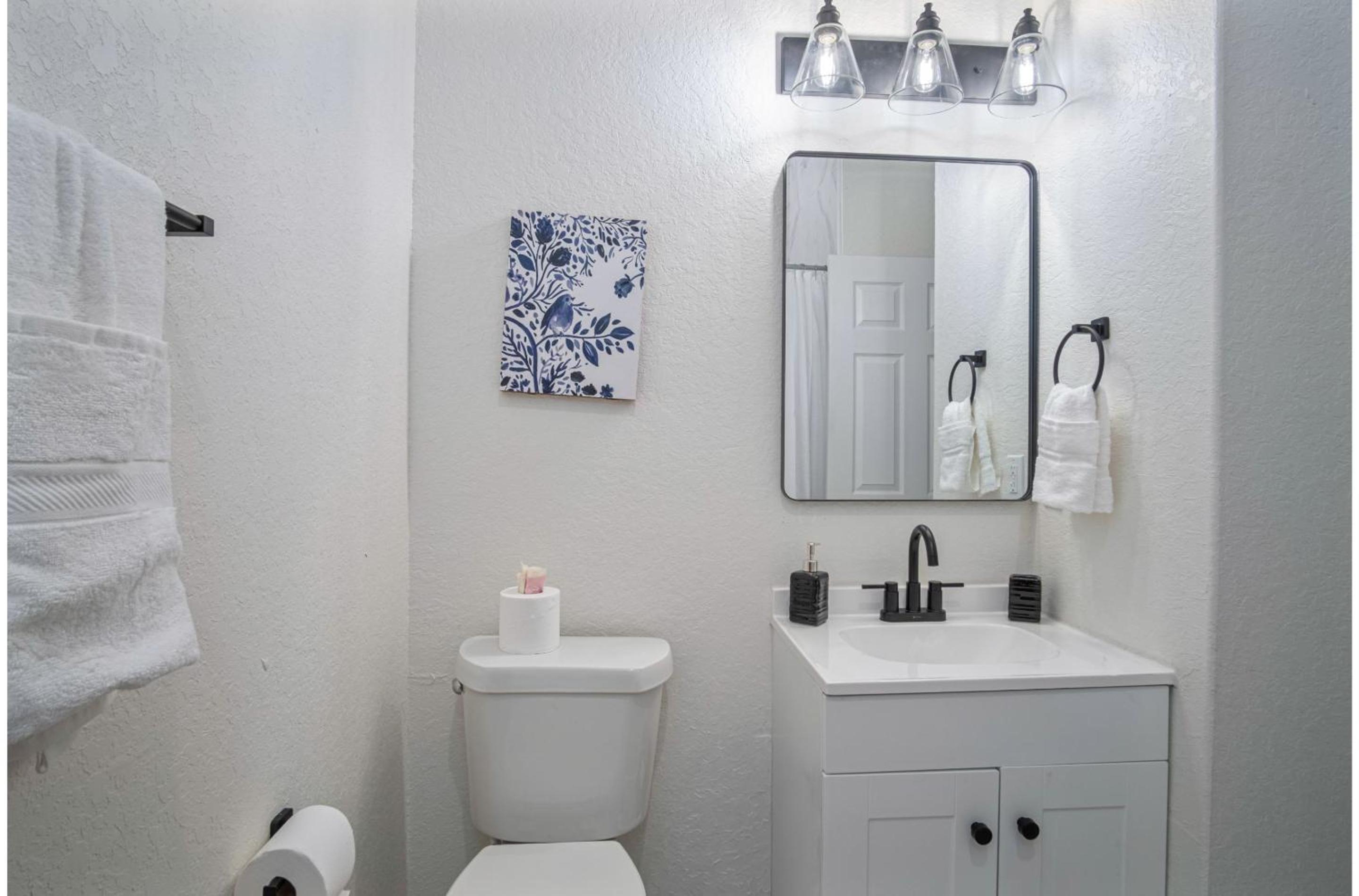 Bright and Fancy 3-Bedroom Near Fun Riverwalk