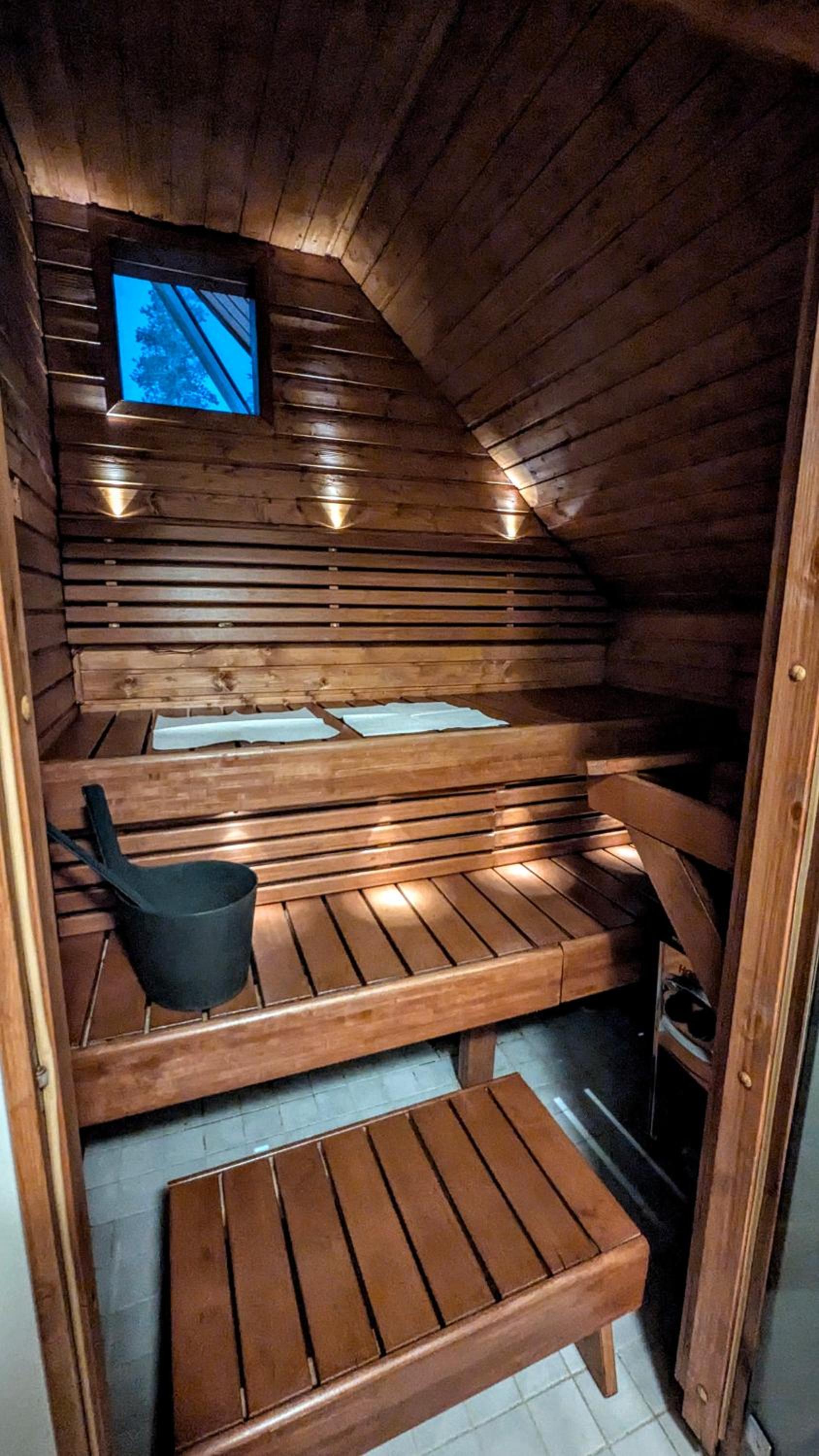 North Frontier Cabins