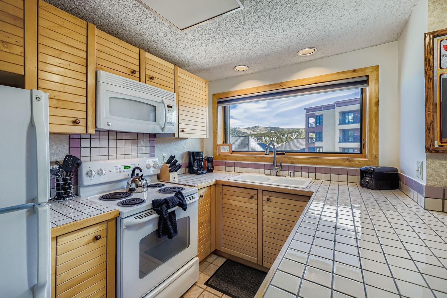 Village at Breck Liftside 4504 studio
