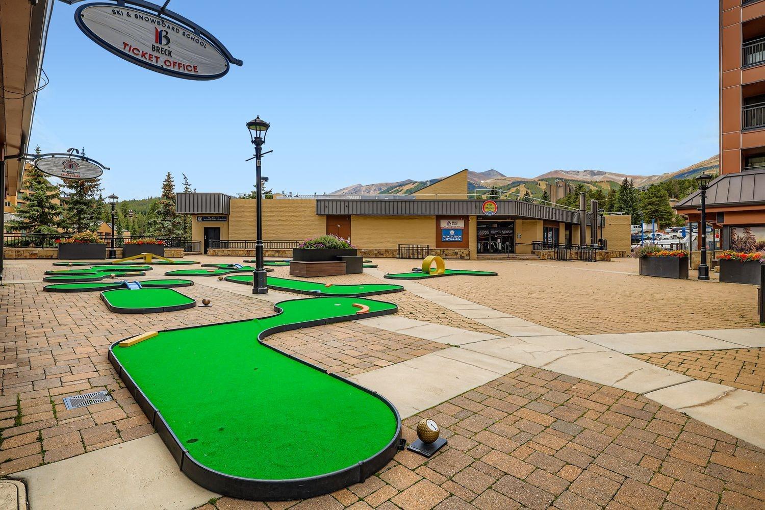 Village at Breck Liftside 4504 studio