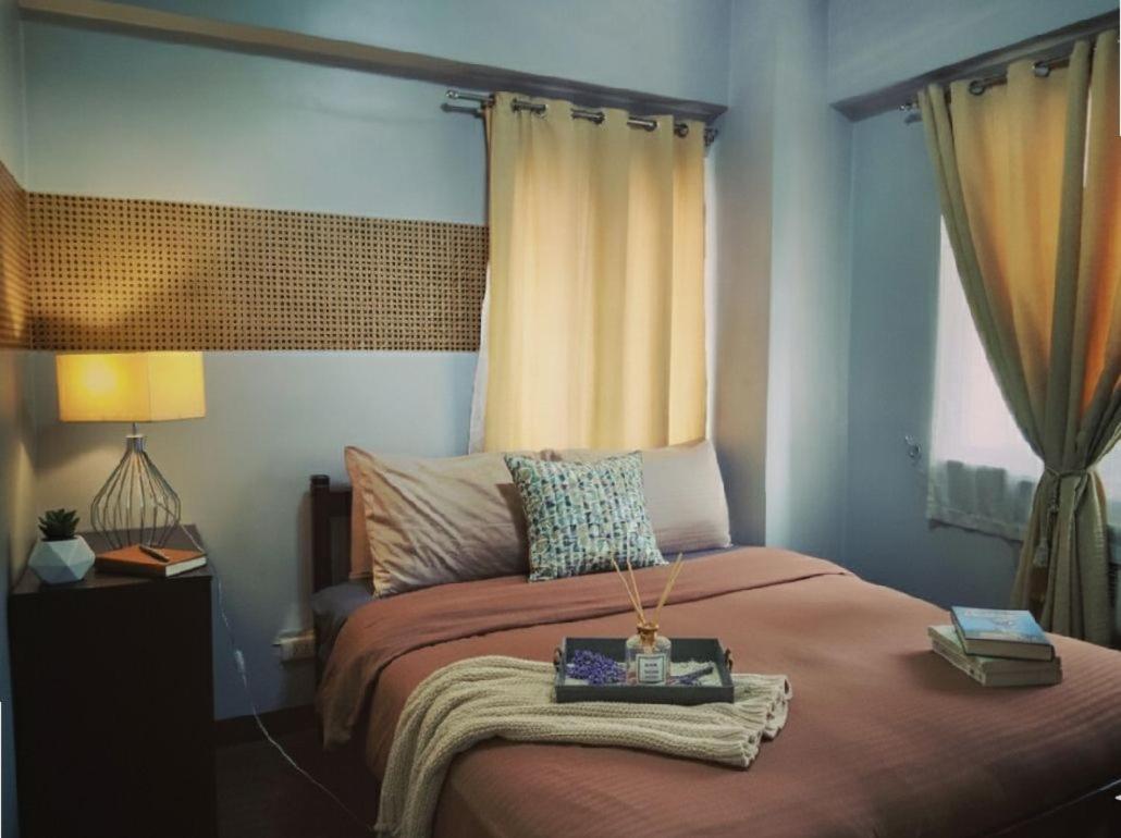 Super Cozy Apartment-Newport Boulevard